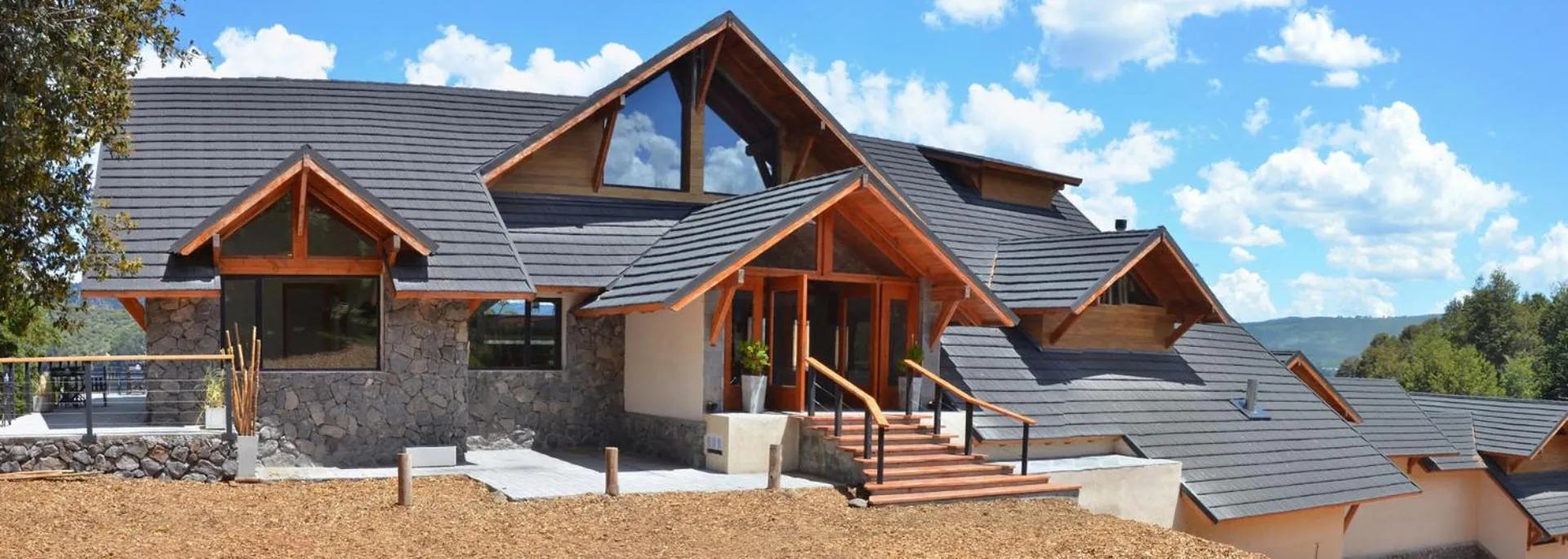 Property building in Amarras