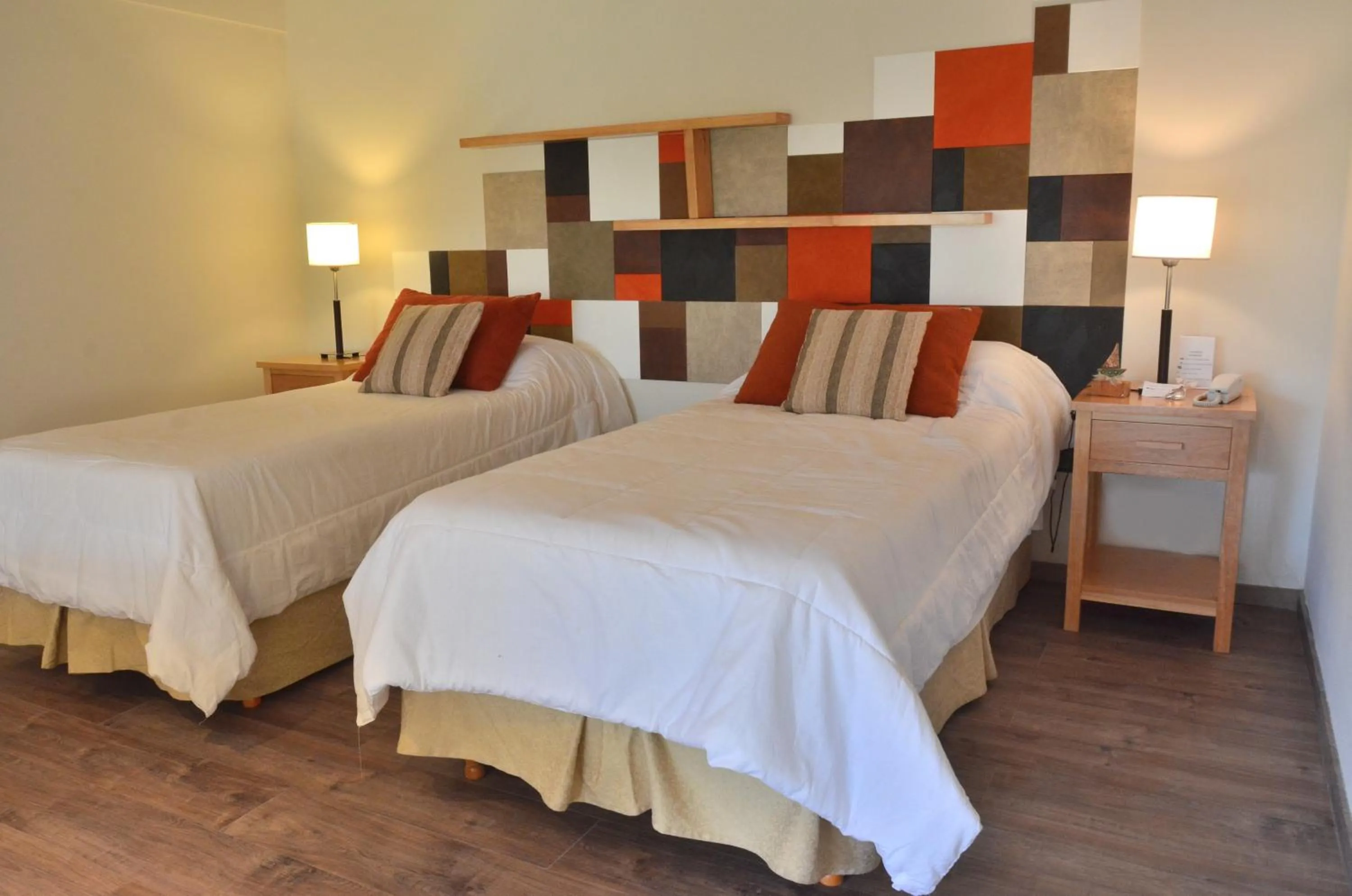 Photo of the whole room, Bed in Amarras