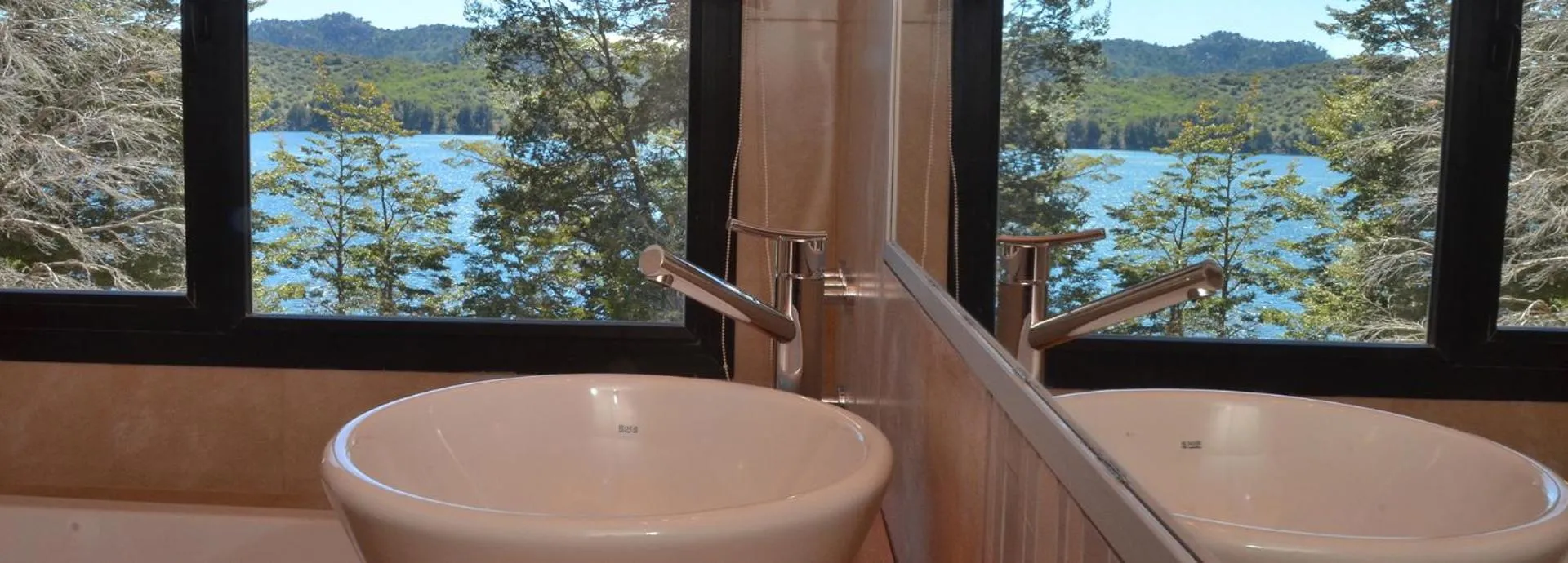 Bathroom in Amarras