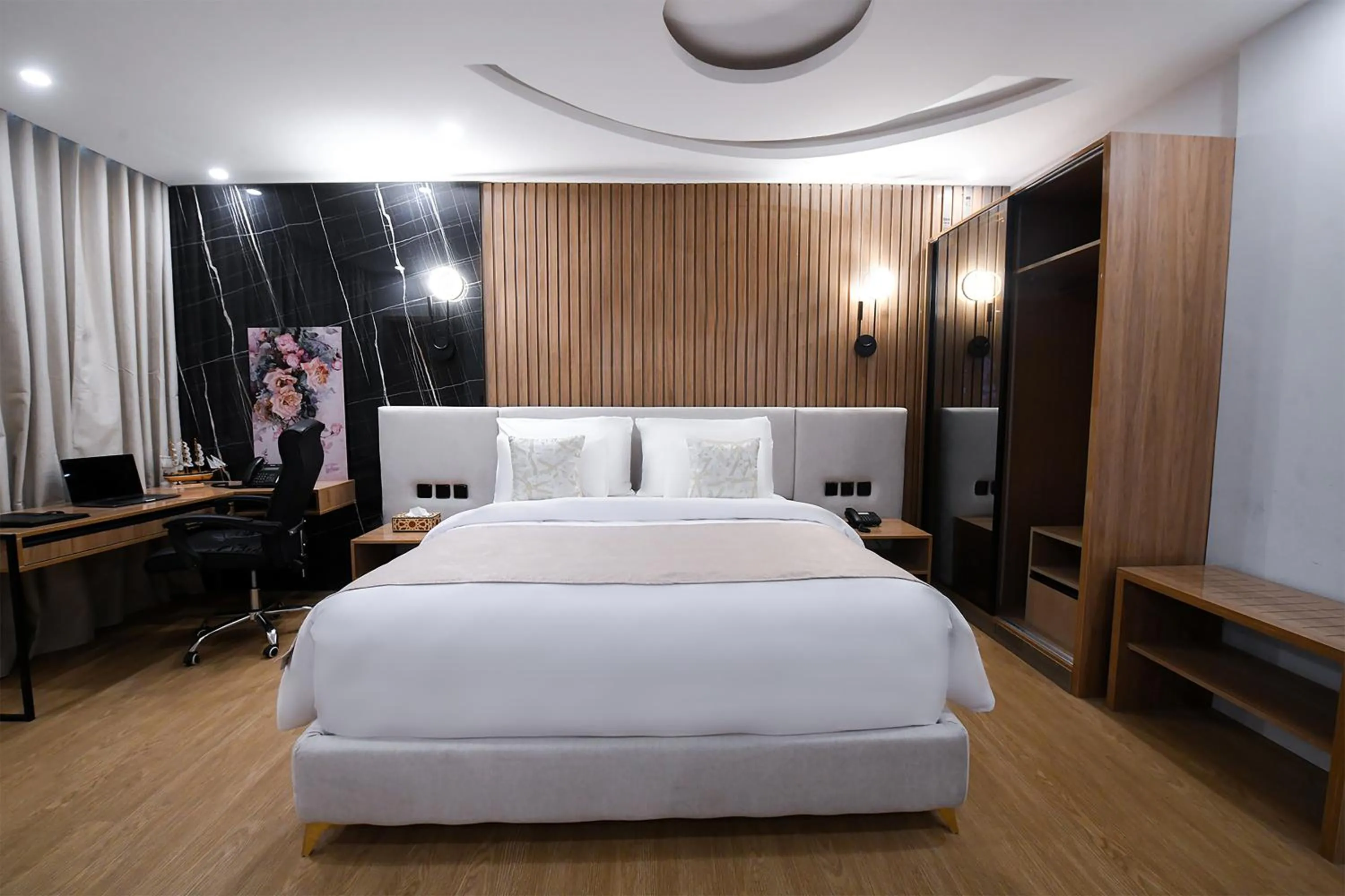 Bed in Arabella Premium Residence - New Cairo