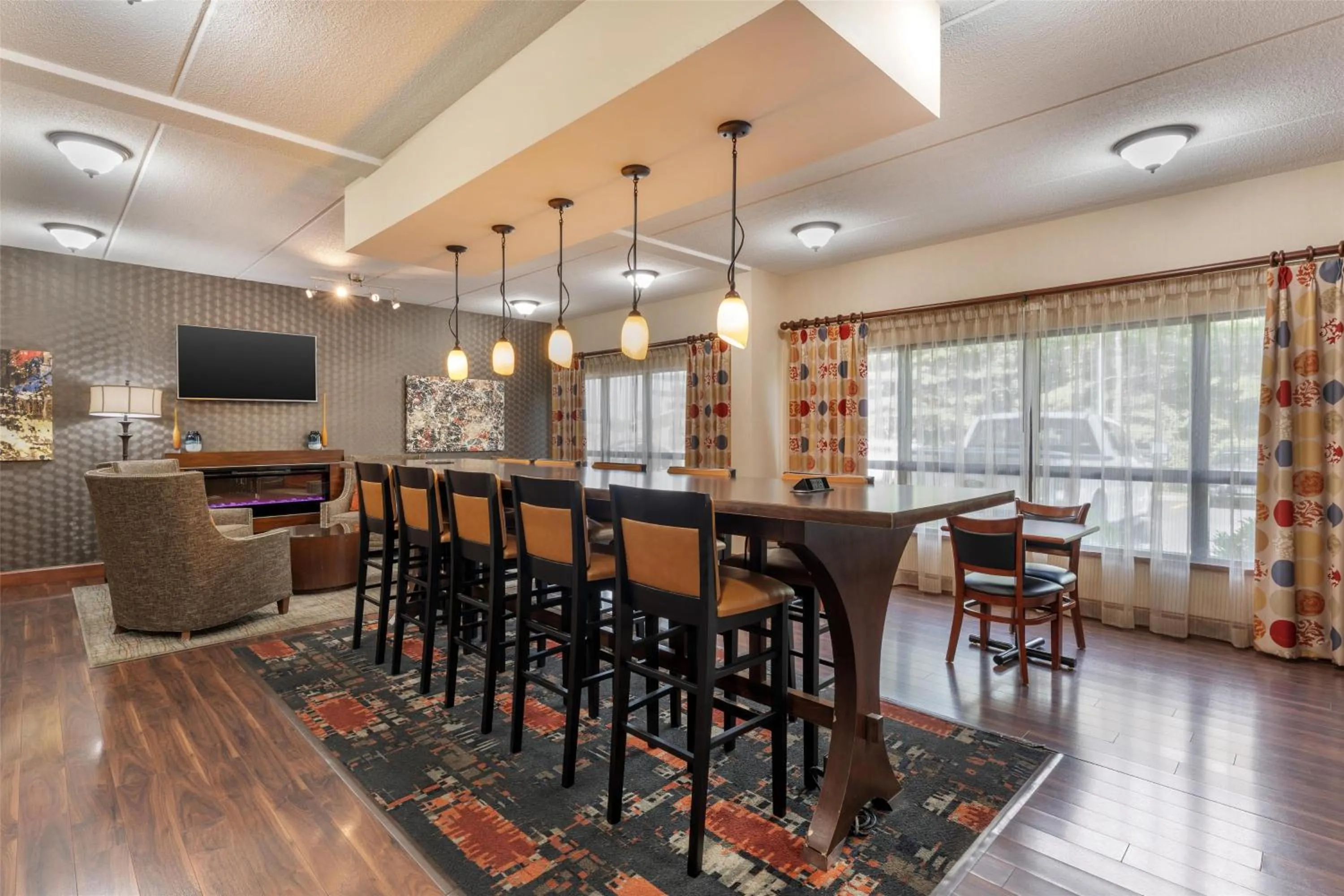 Breakfast in Best Western Delta Inn