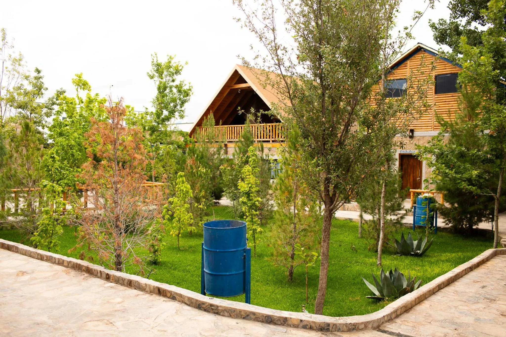 Garden in Cabañas Bungalos las Alazanas