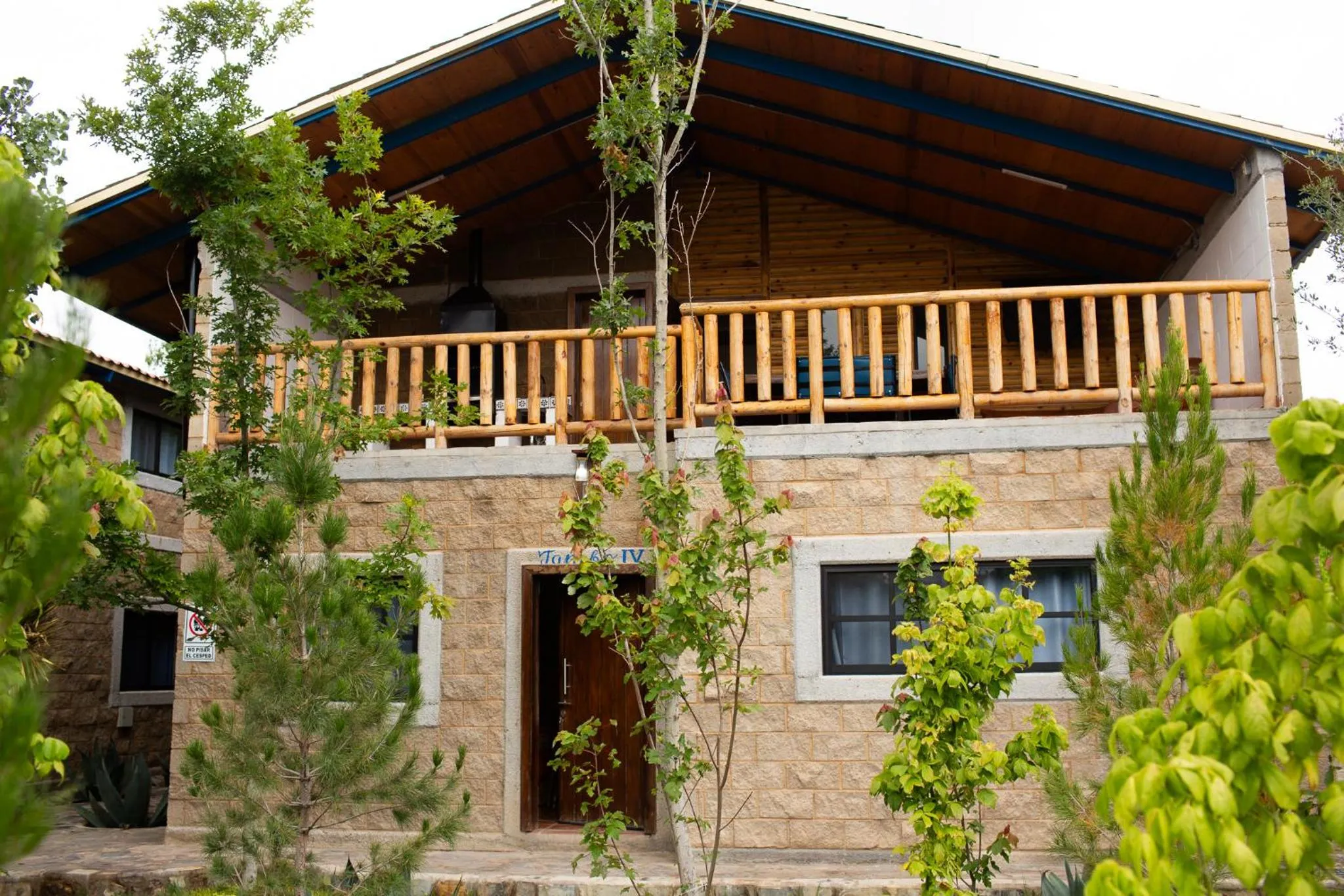 Facade/entrance in Cabañas Bungalos las Alazanas