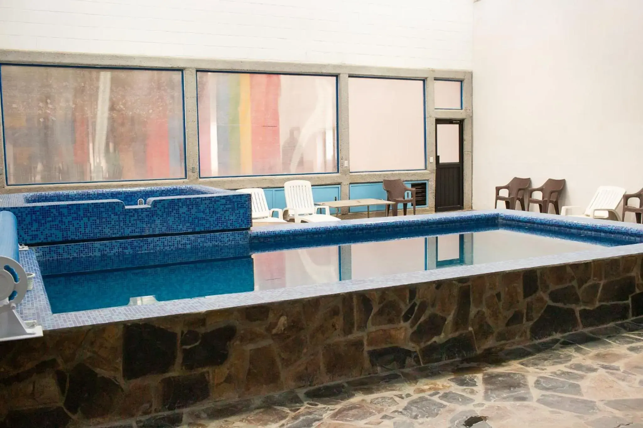 Swimming pool in Cabañas Bungalos las Alazanas Swimming pool in Cabañas Bungalos las Alazanas