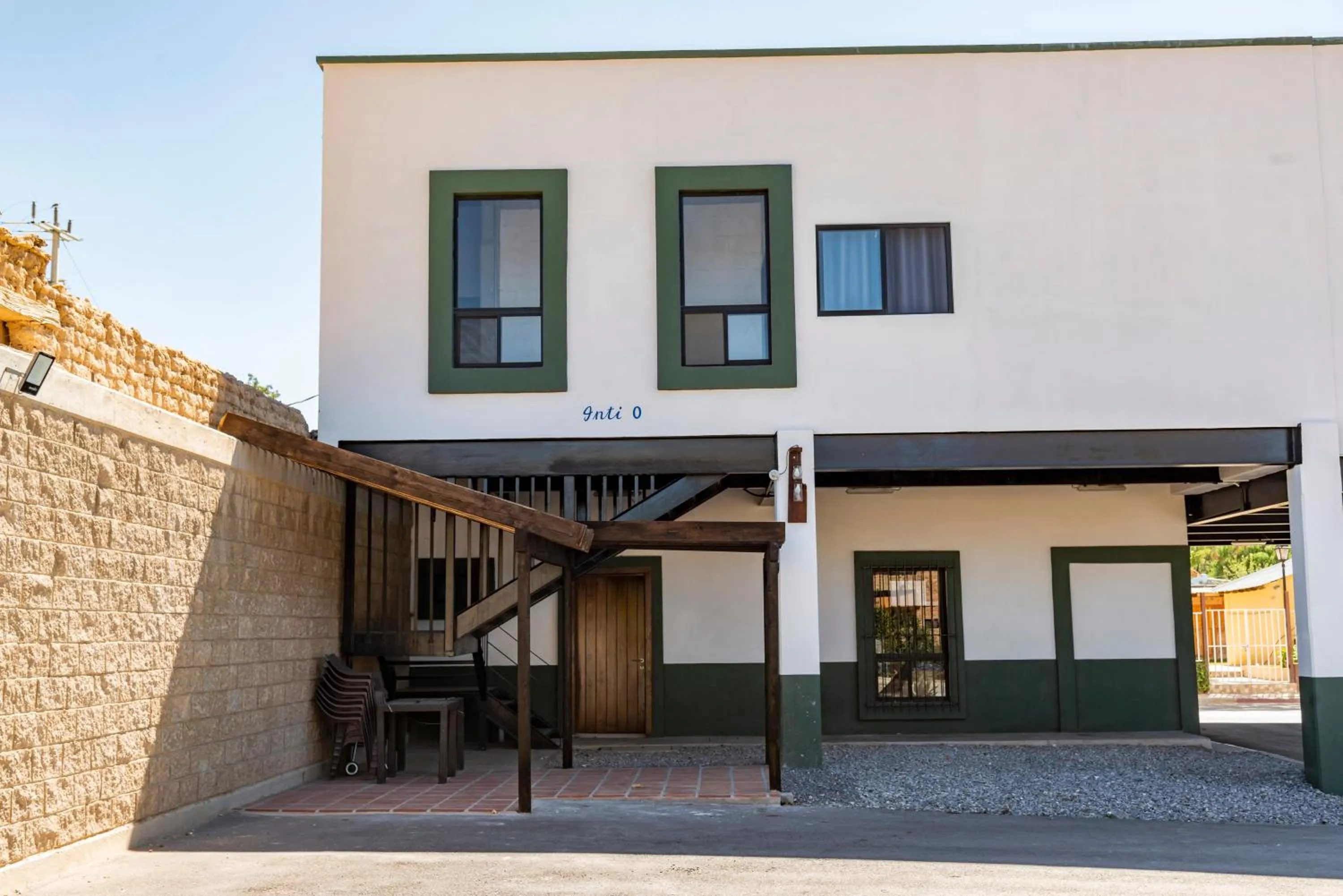 Facade/entrance in Cabañas Bungalos las Alazanas
