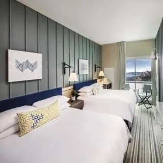 Bed in Cliff House Maine