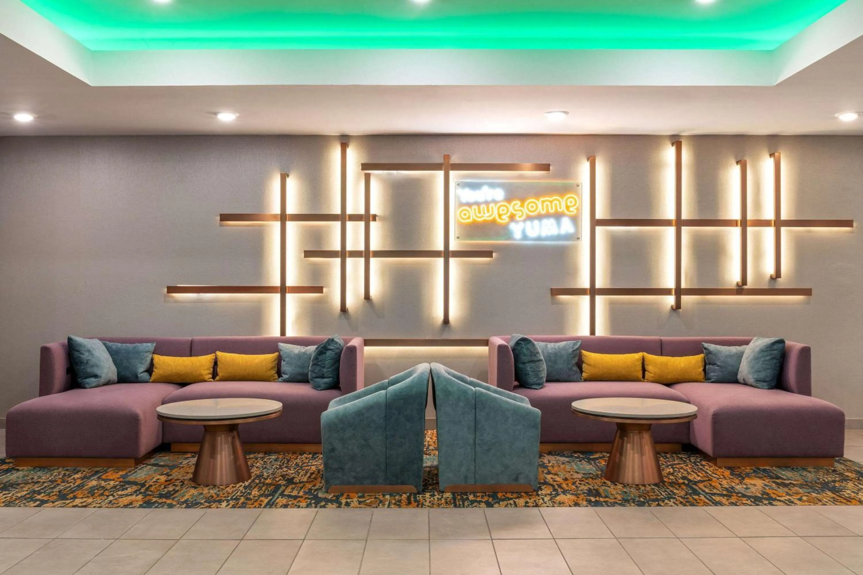 Lobby or reception in La Quinta Inn & Suites by Wyndham Yuma