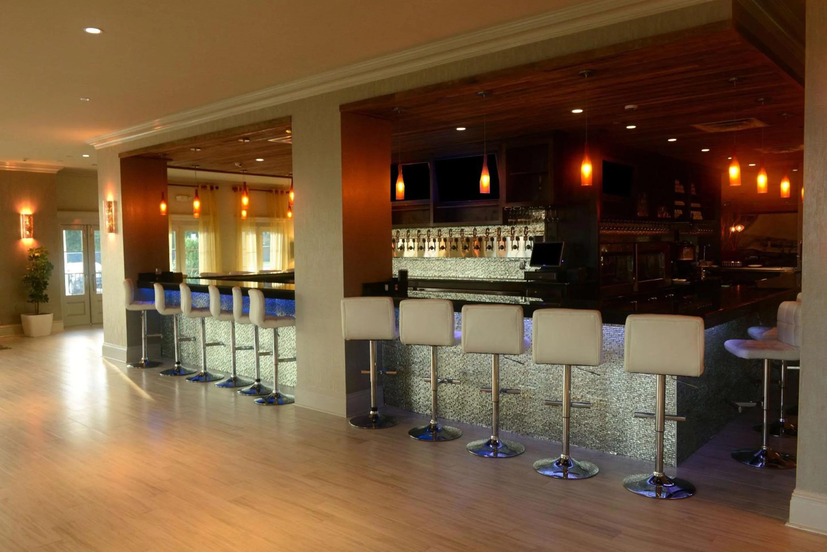 Lobby or reception in White House Hotel