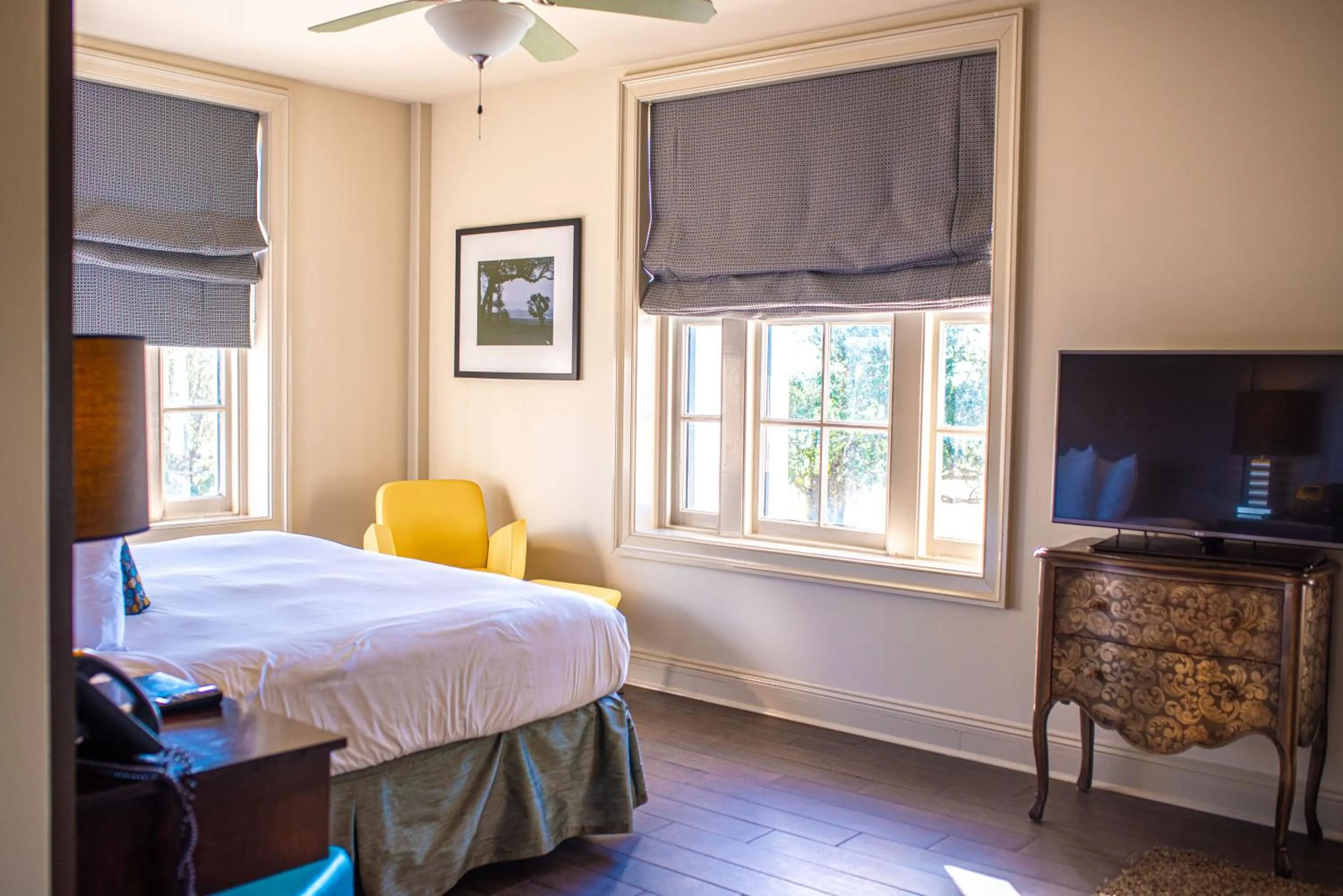 Bed in White House Hotel