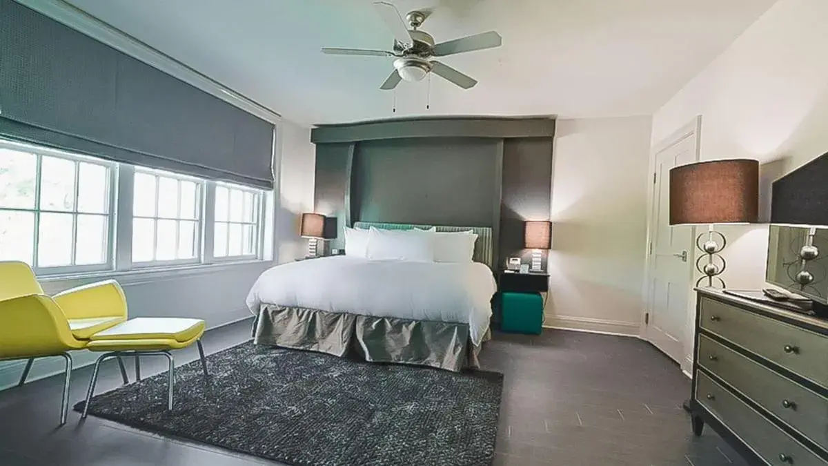 Bed in White House Hotel Bed in White House Hotel