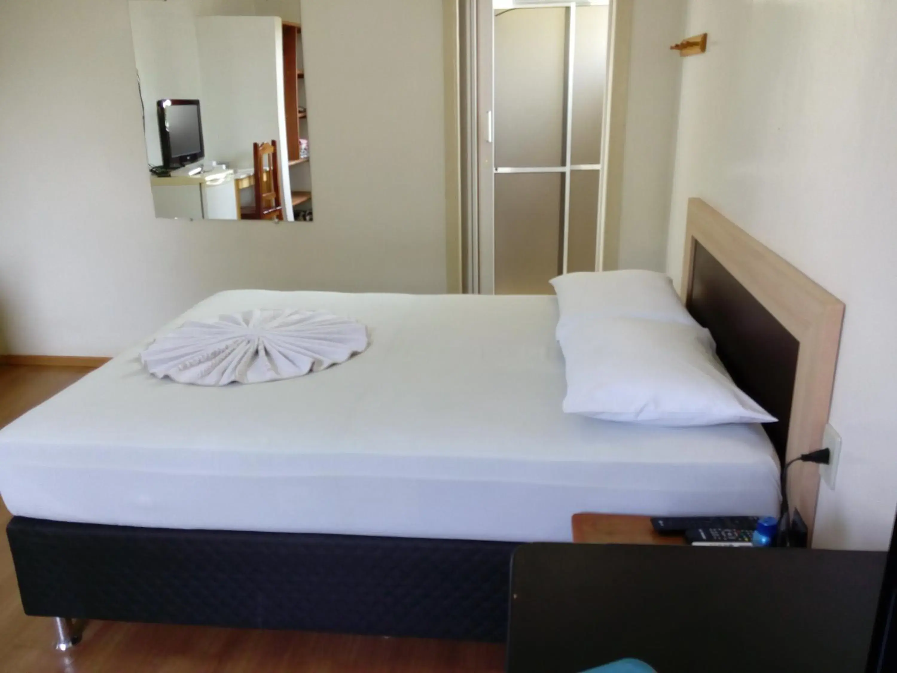 Standard Double Room in Hotel Figueira Palace Standard Double Room in Hotel Figueira Palace