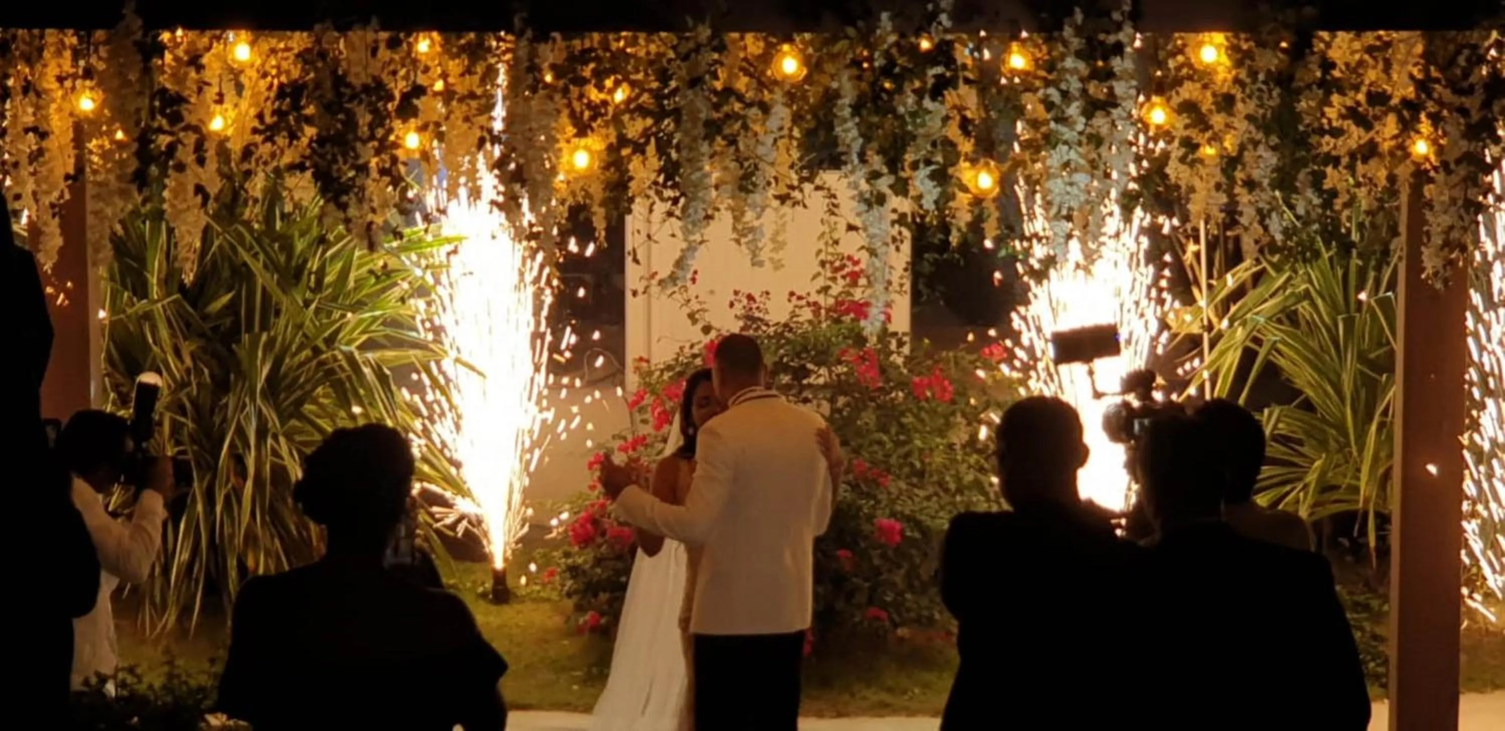 wedding in TRACADERO Beach Club & Holidays Rentals