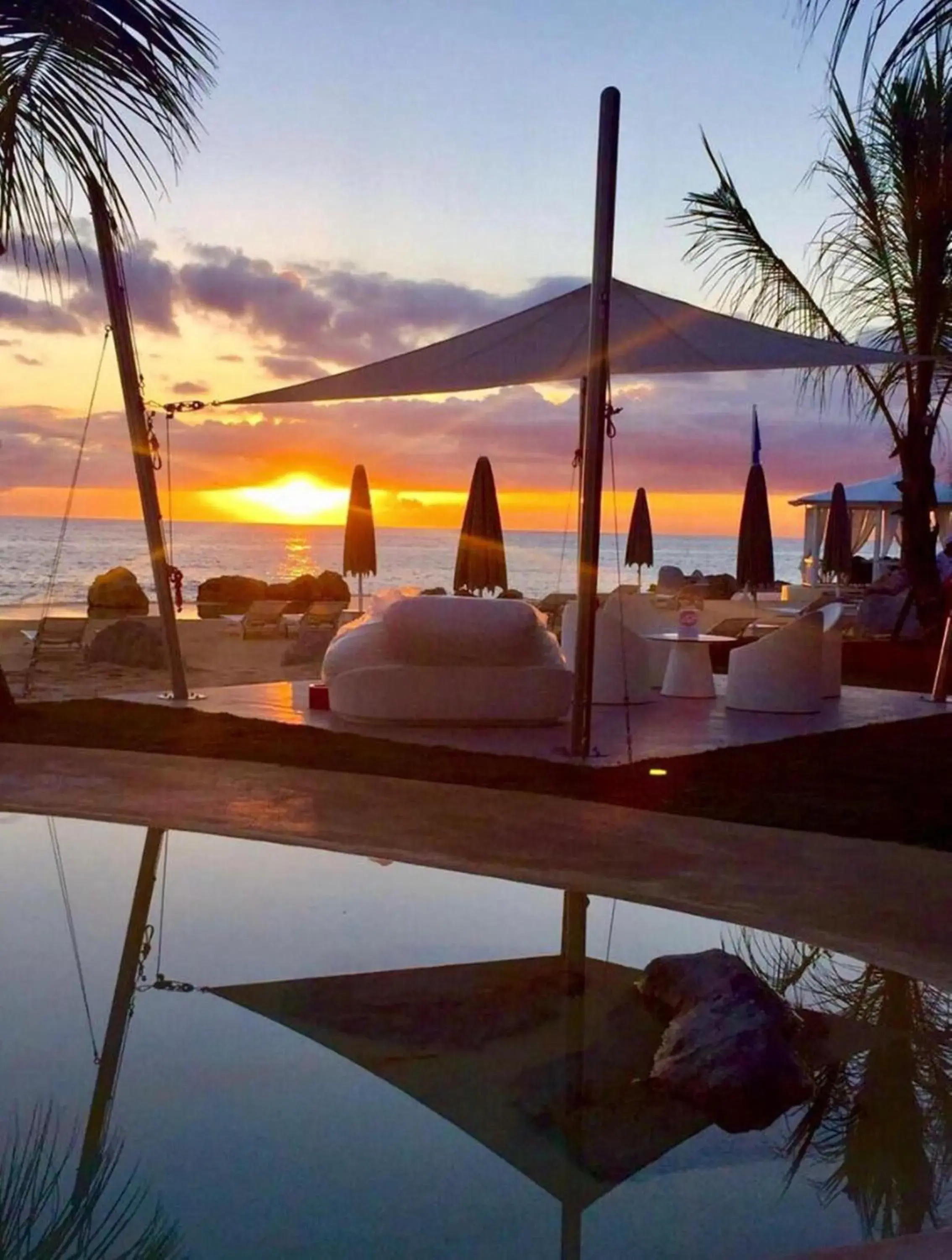 Sunset in TRACADERO Beach Club & Holidays Rentals Sunset in TRACADERO Beach Club & Holidays Rentals