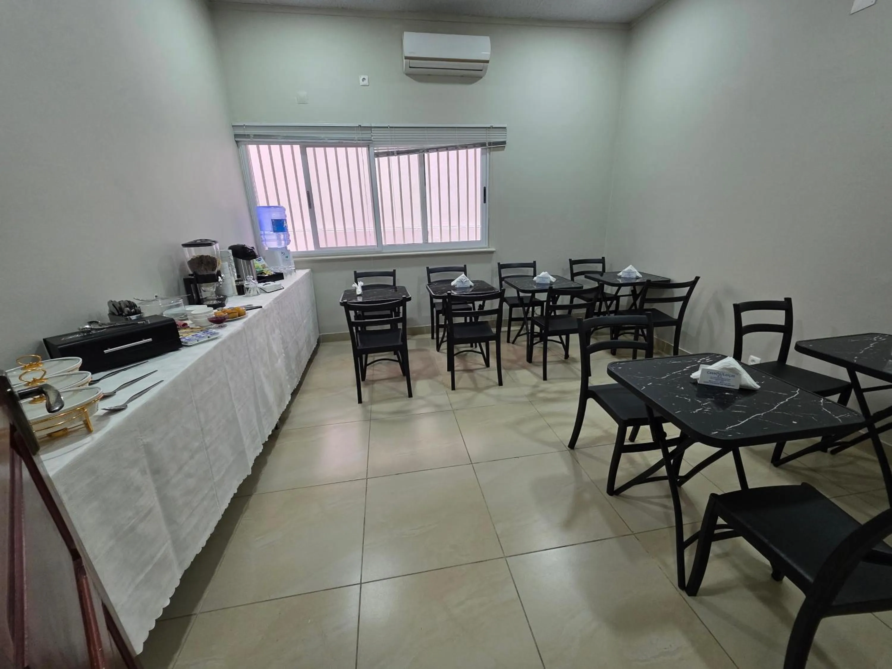 Breakfast in White Garden Hotel