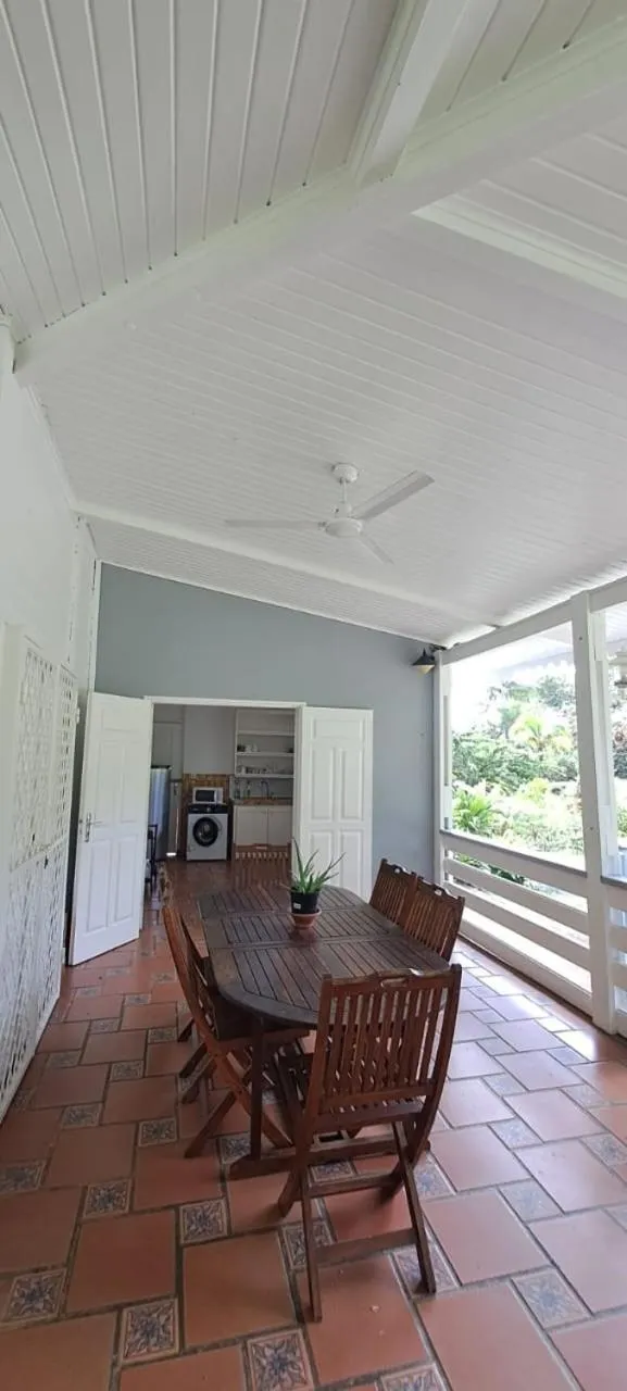 Patio in Hotel La Chaumiere