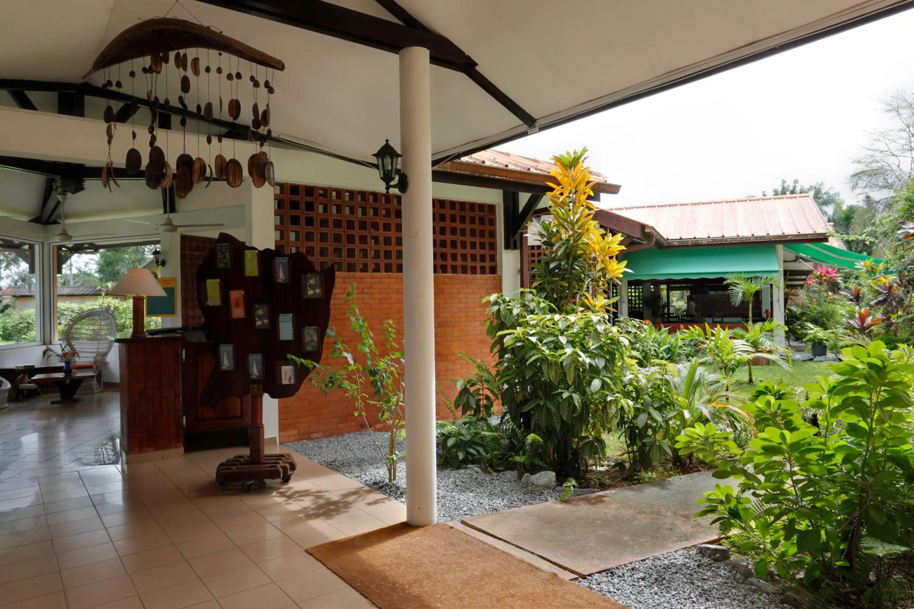 Facade/entrance in Hotel La Chaumiere