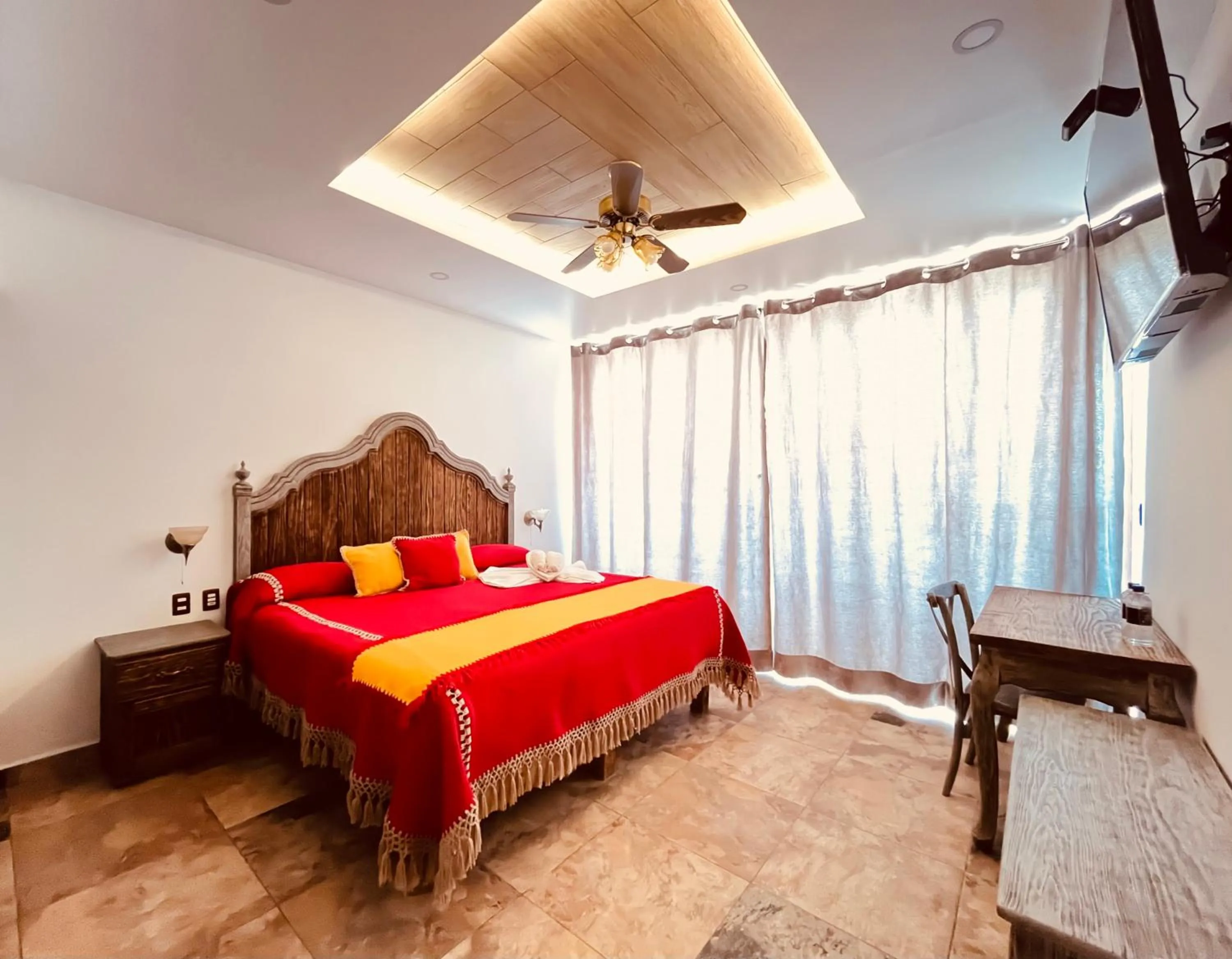 Photo of the whole room, Bed in Hotel El Aguila, Villa del Carbón