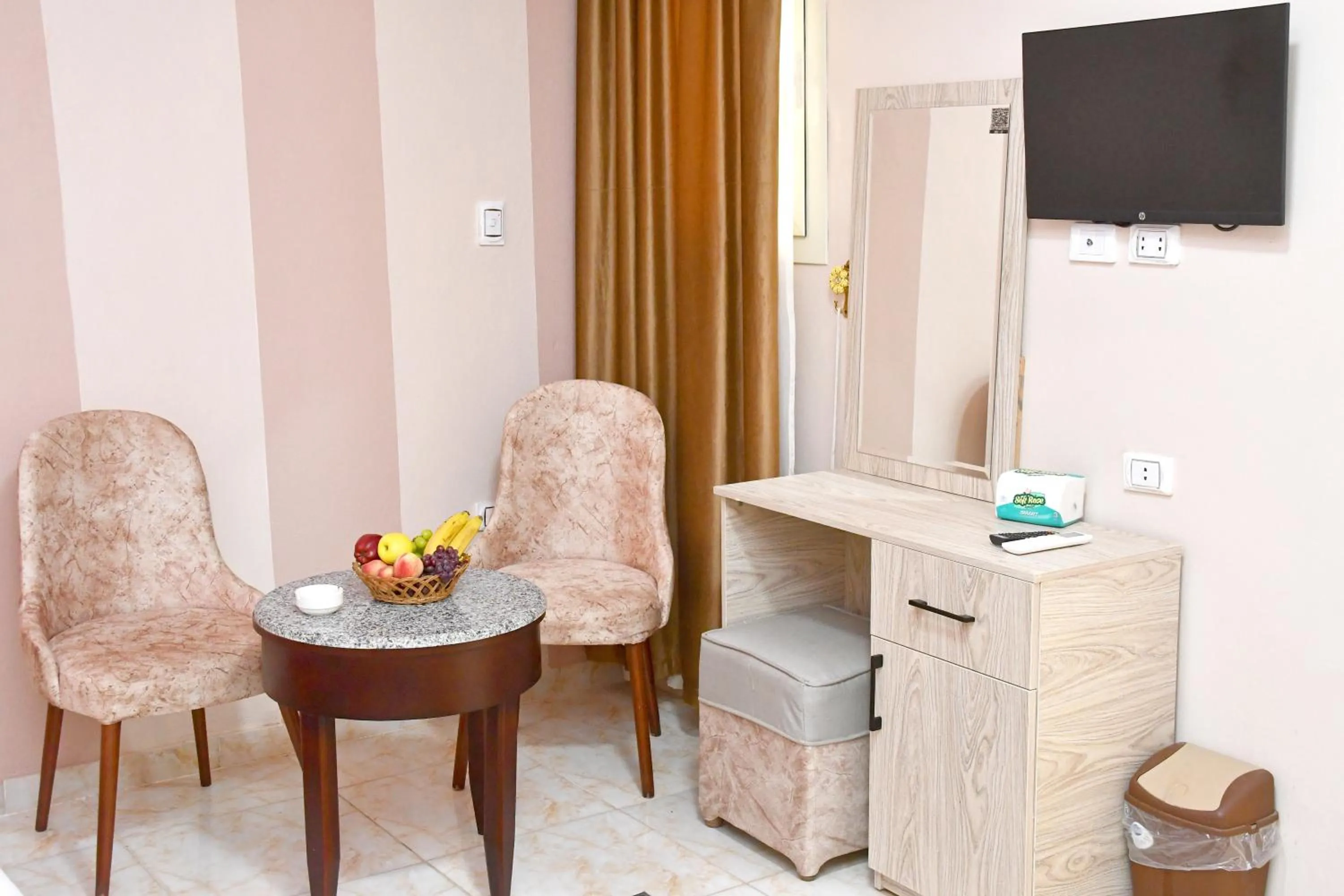 TV and multimedia in Nun Pyramids INN