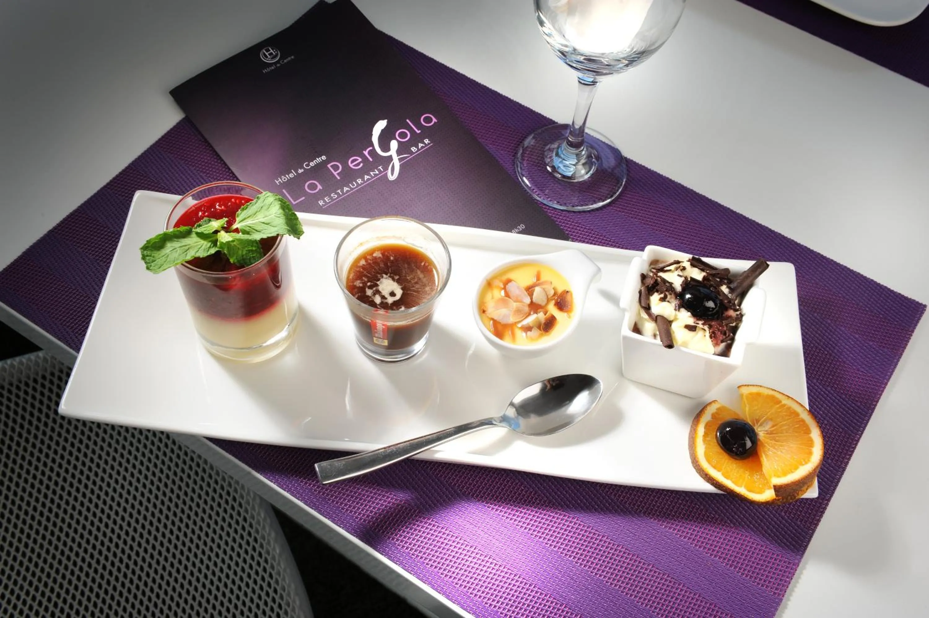 Restaurant/places to eat in Hôtel du Centre
