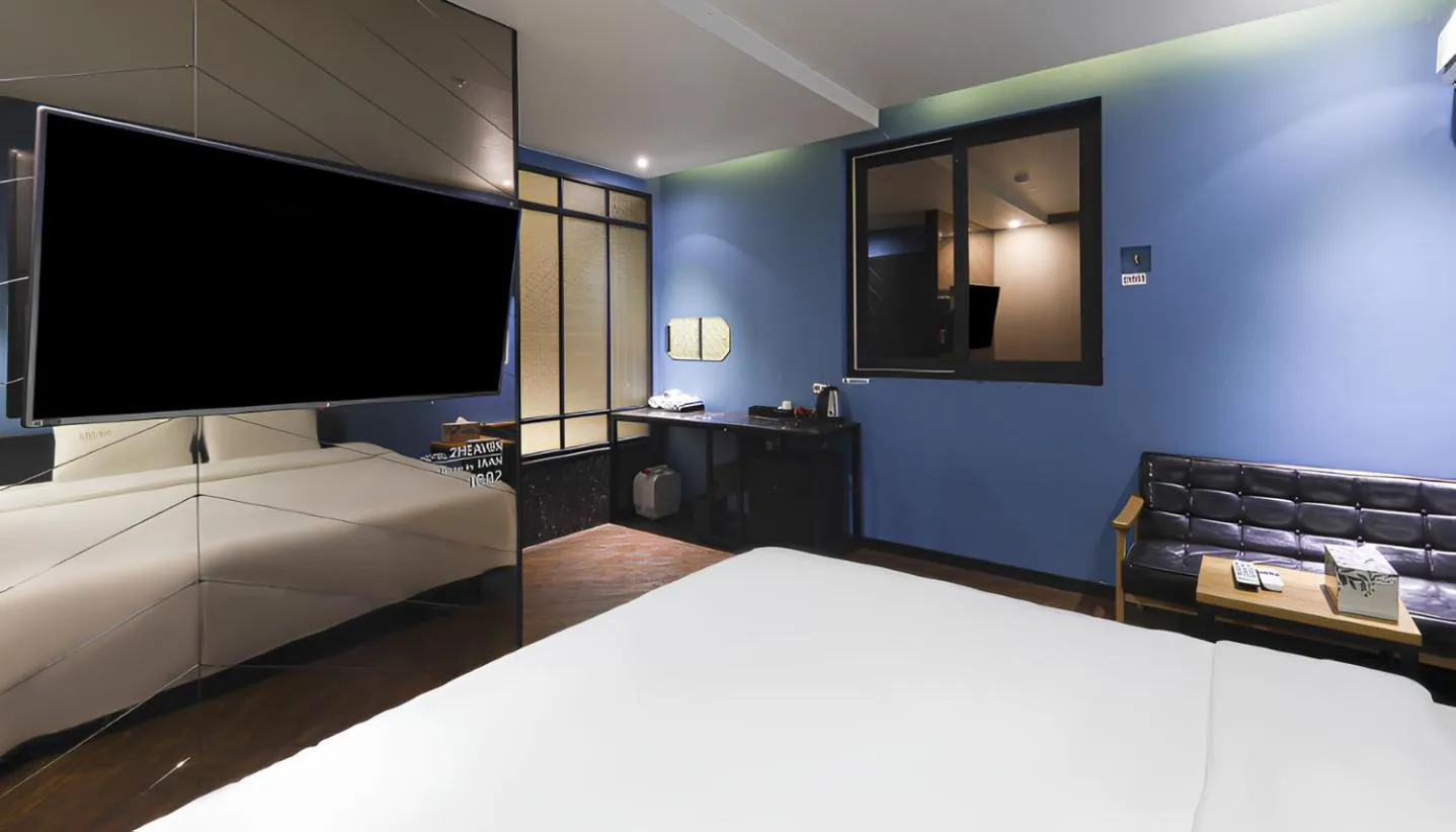 Bed in 2 Heaven Hotel Seomyeon
