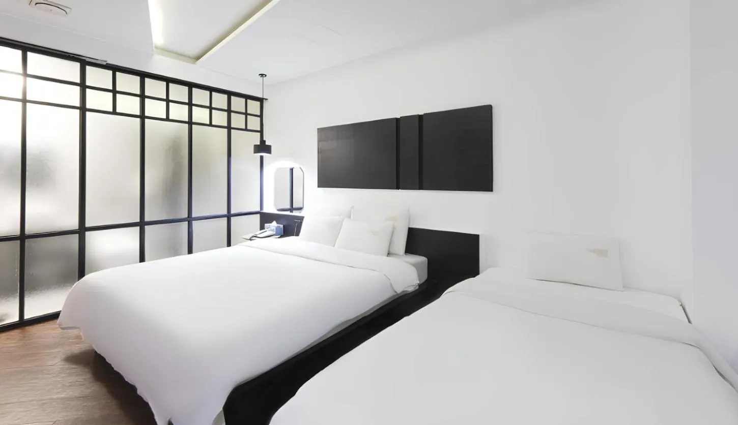 Bed in 2 Heaven Hotel Seomyeon