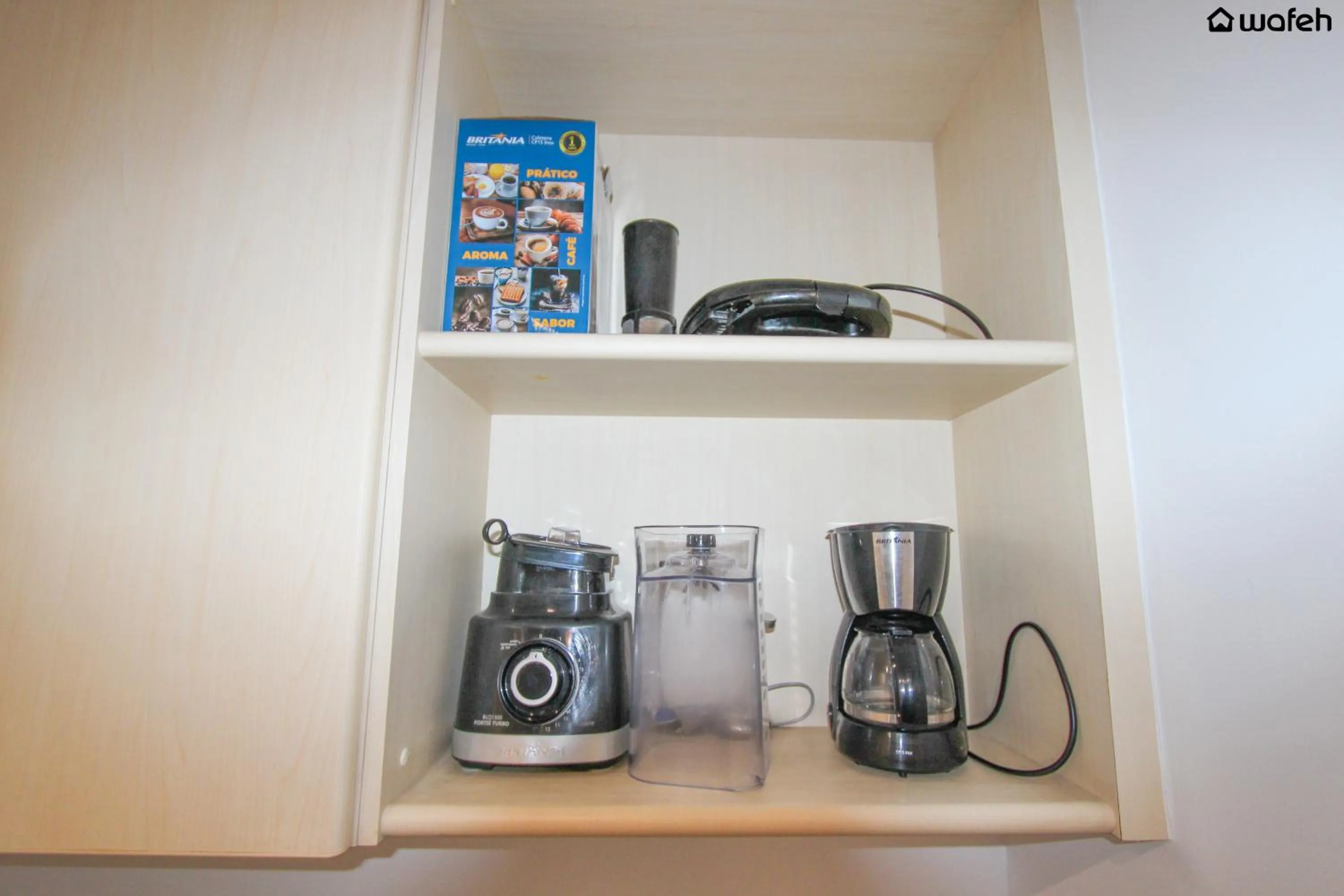 Coffee/tea facilities in Hostel Mineirinho
