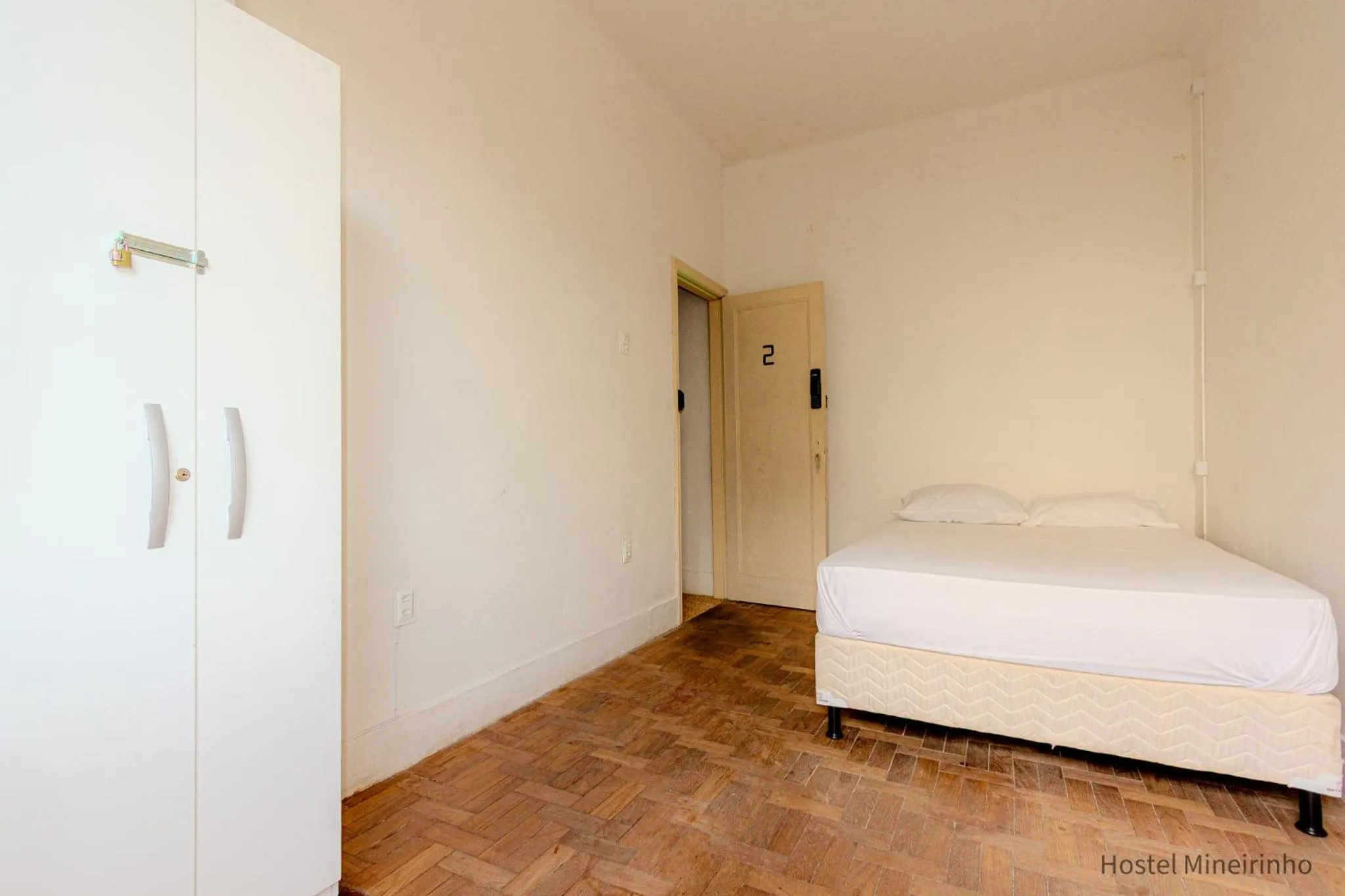 Bedroom, Bed in Hostel Mineirinho