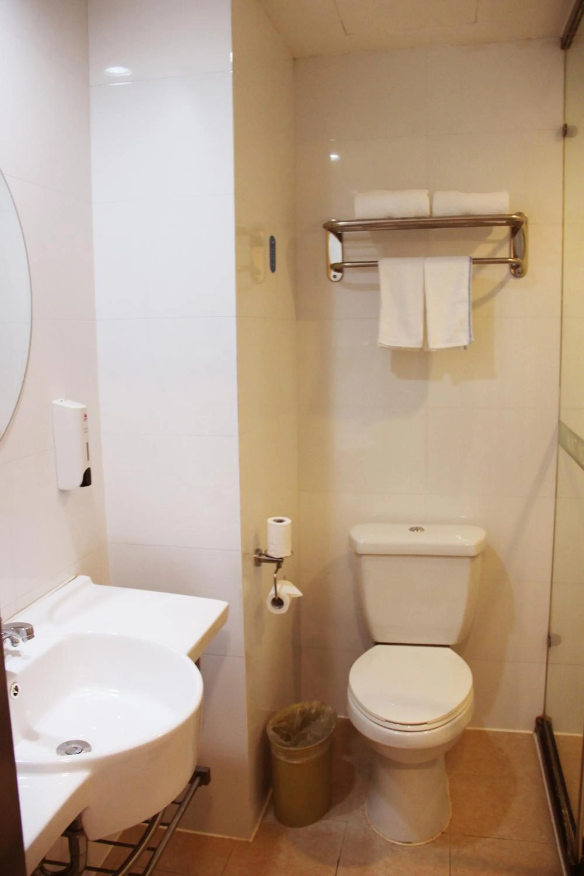 Greentree Inn Shanghai West Huaxia Road Metro Station Express Hotel