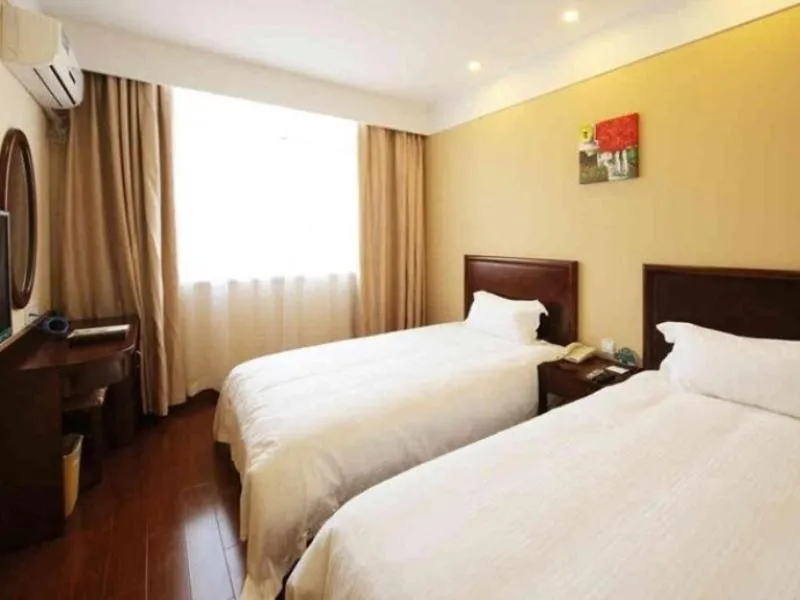 Greentree Inn Shanghai West Huaxia Road Metro Station Express Hotel