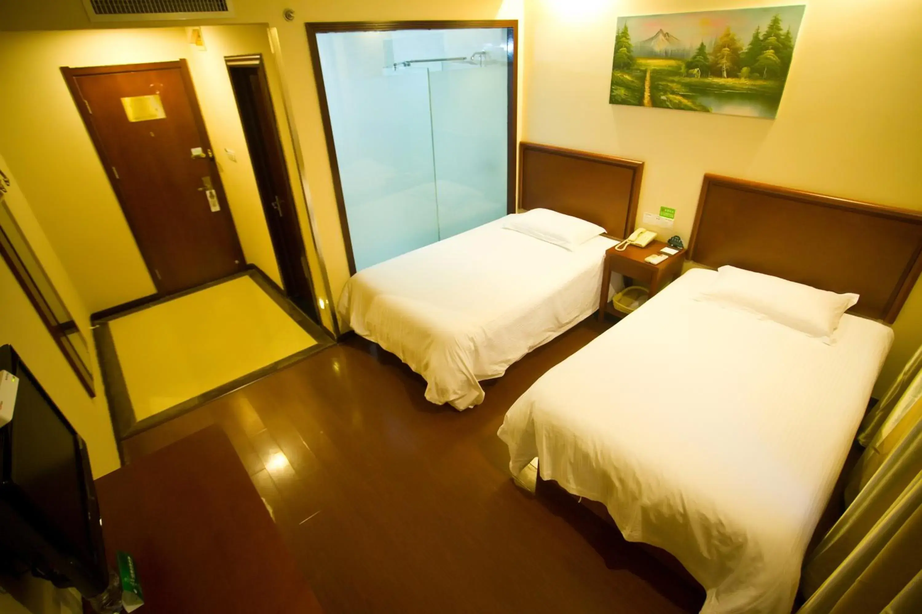 Bedroom, Bed in GreenTree Inn Shanghai Meilan Lake Hutai Road Express Hotel Bedroom, Bed in GreenTree Inn Shanghai Meilan Lake Hutai Road Express Hotel