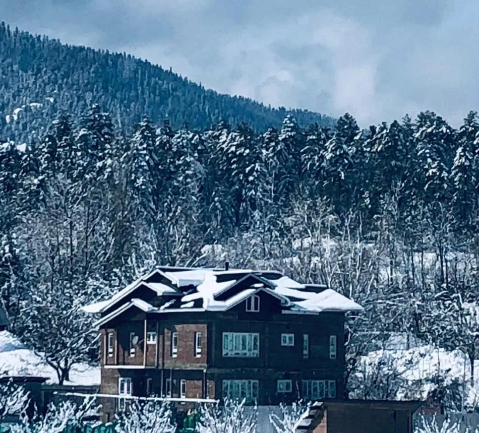 Property building in Sunset View Gulmarg