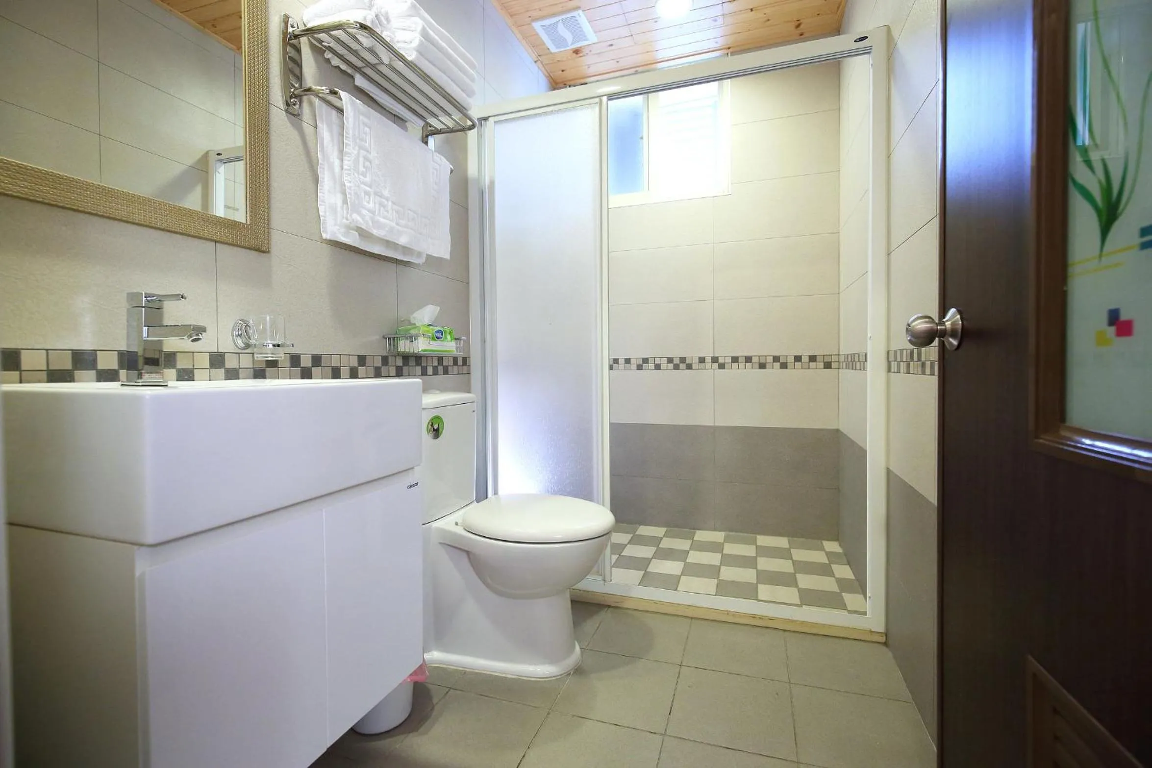 Shower in Shanghai Time