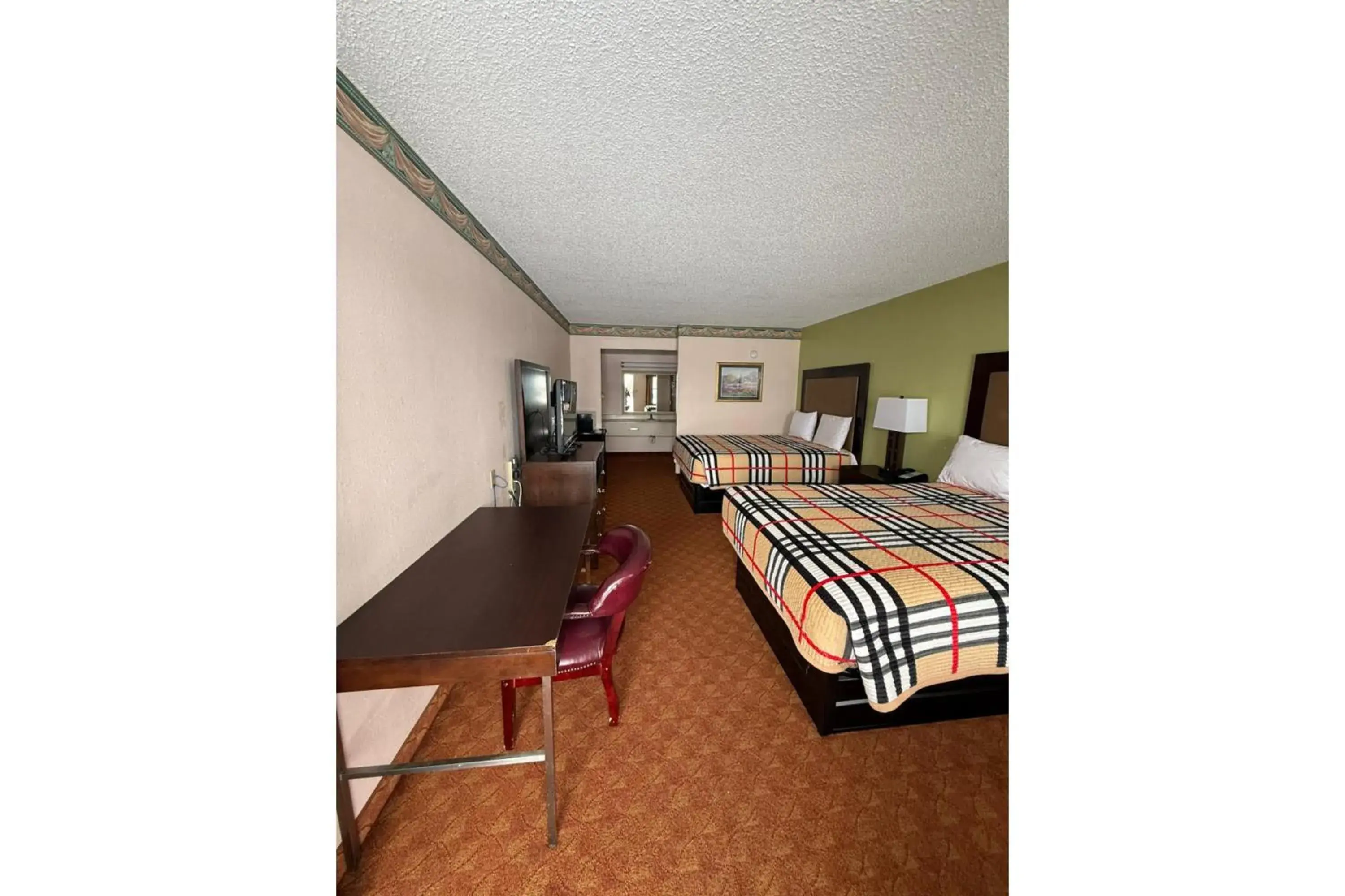 Bedroom, Bed in Victorian Inn by Belvilla White sboro US Hwy 82 Bedroom, Bed in Victorian Inn by Belvilla White sboro US Hwy 82