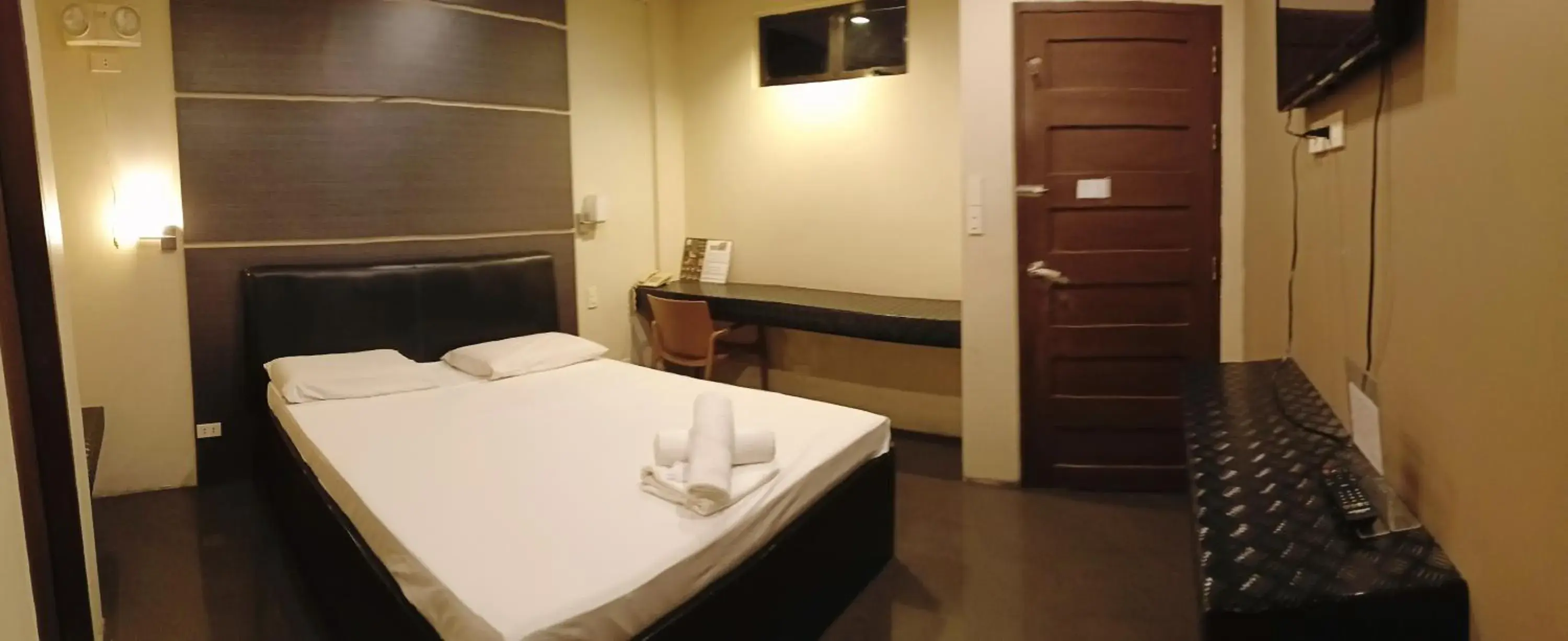 Bed in Westgate Hotel Bed in Westgate Hotel