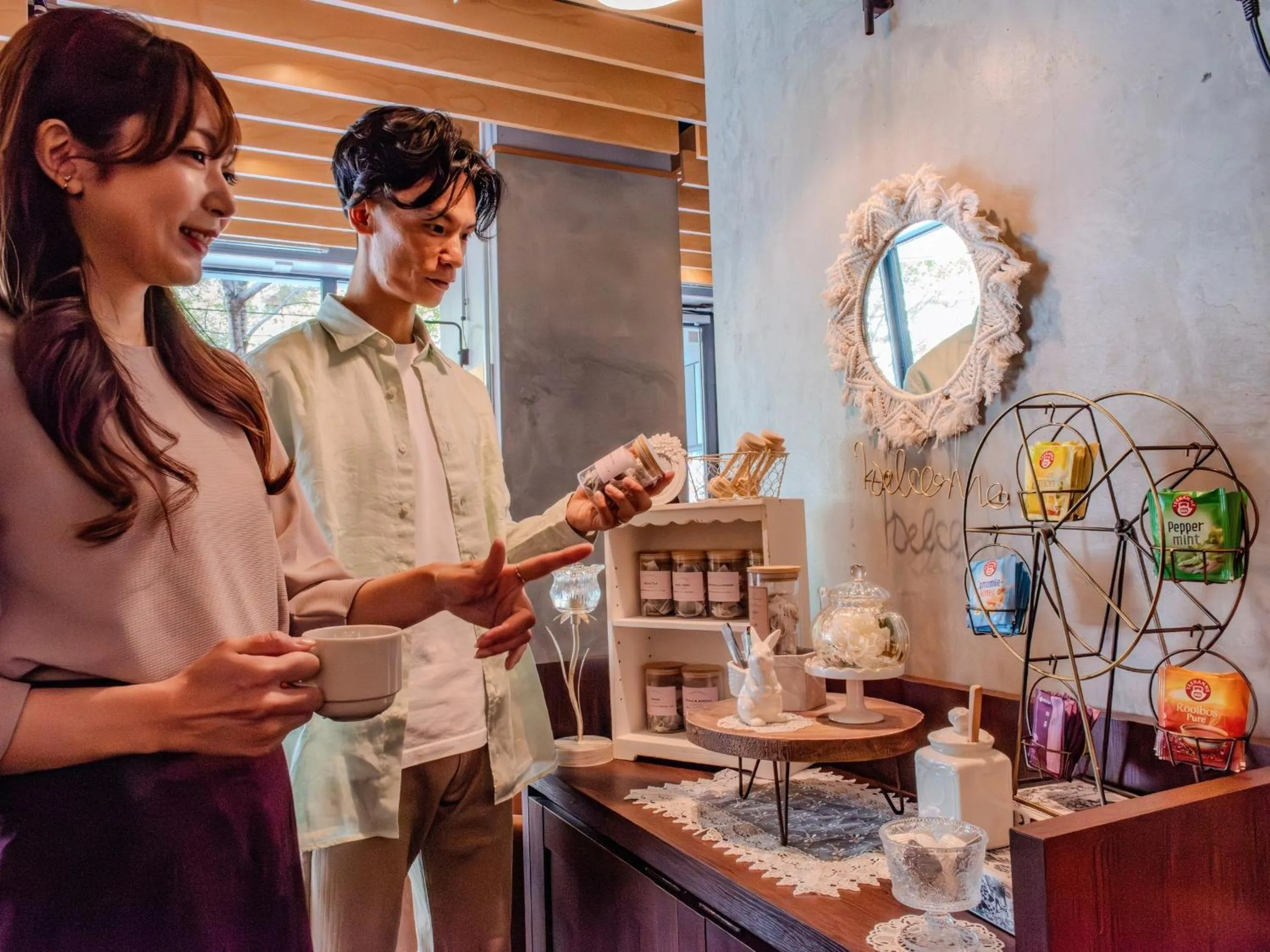 Communal lounge/ TV room in HOTEL RELIEF Sapporo Susukino