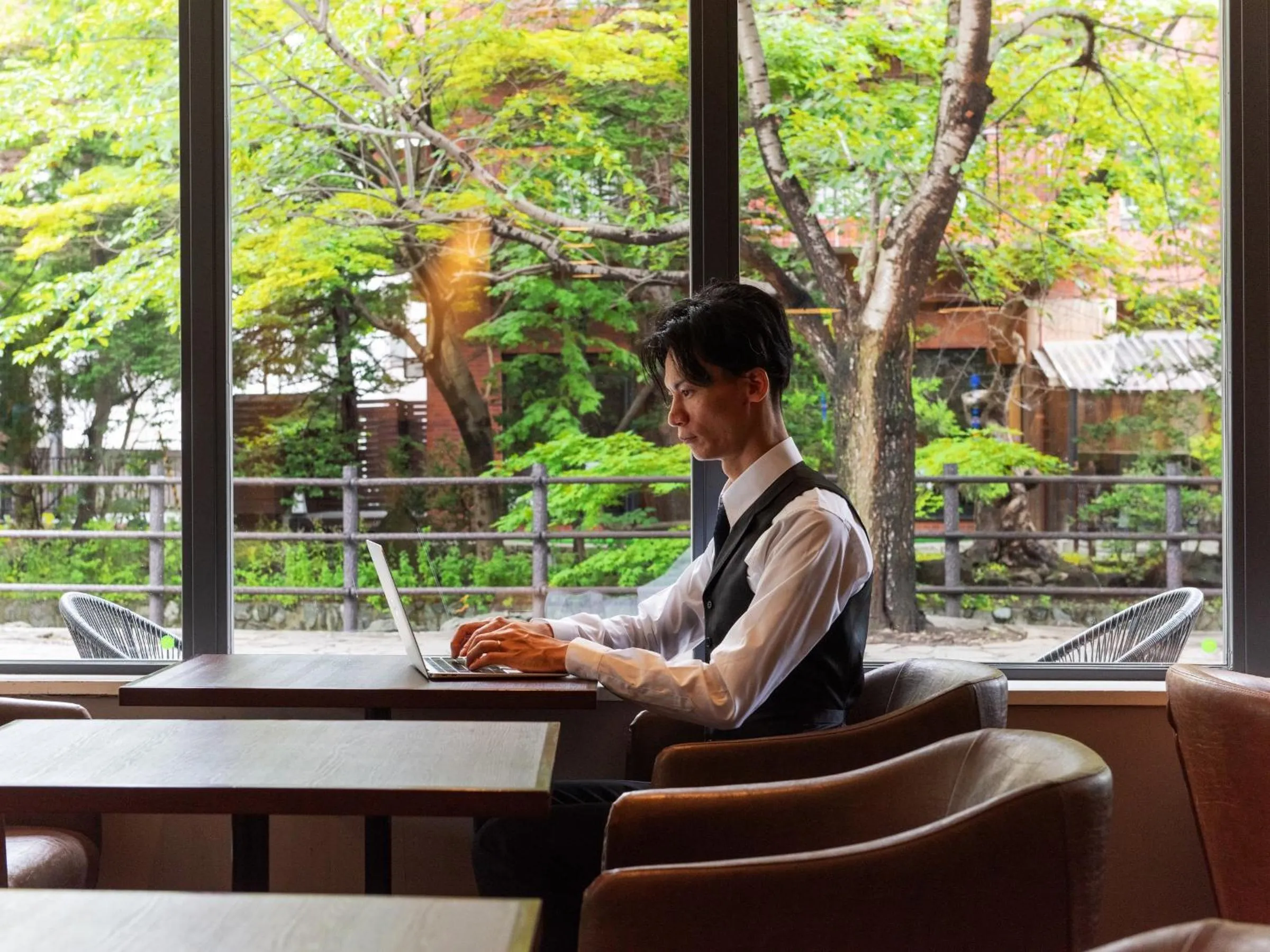 Communal lounge/ TV room in HOTEL RELIEF Sapporo Susukino