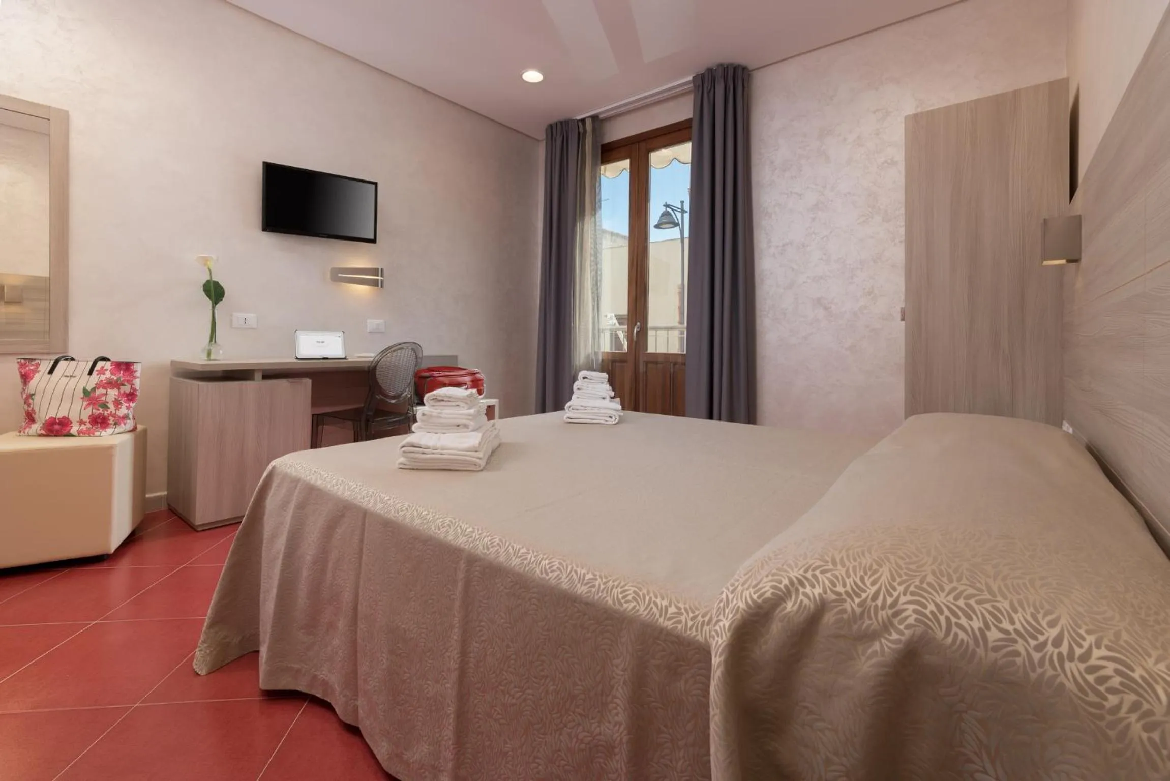 Bed in Hotel Biancolilla