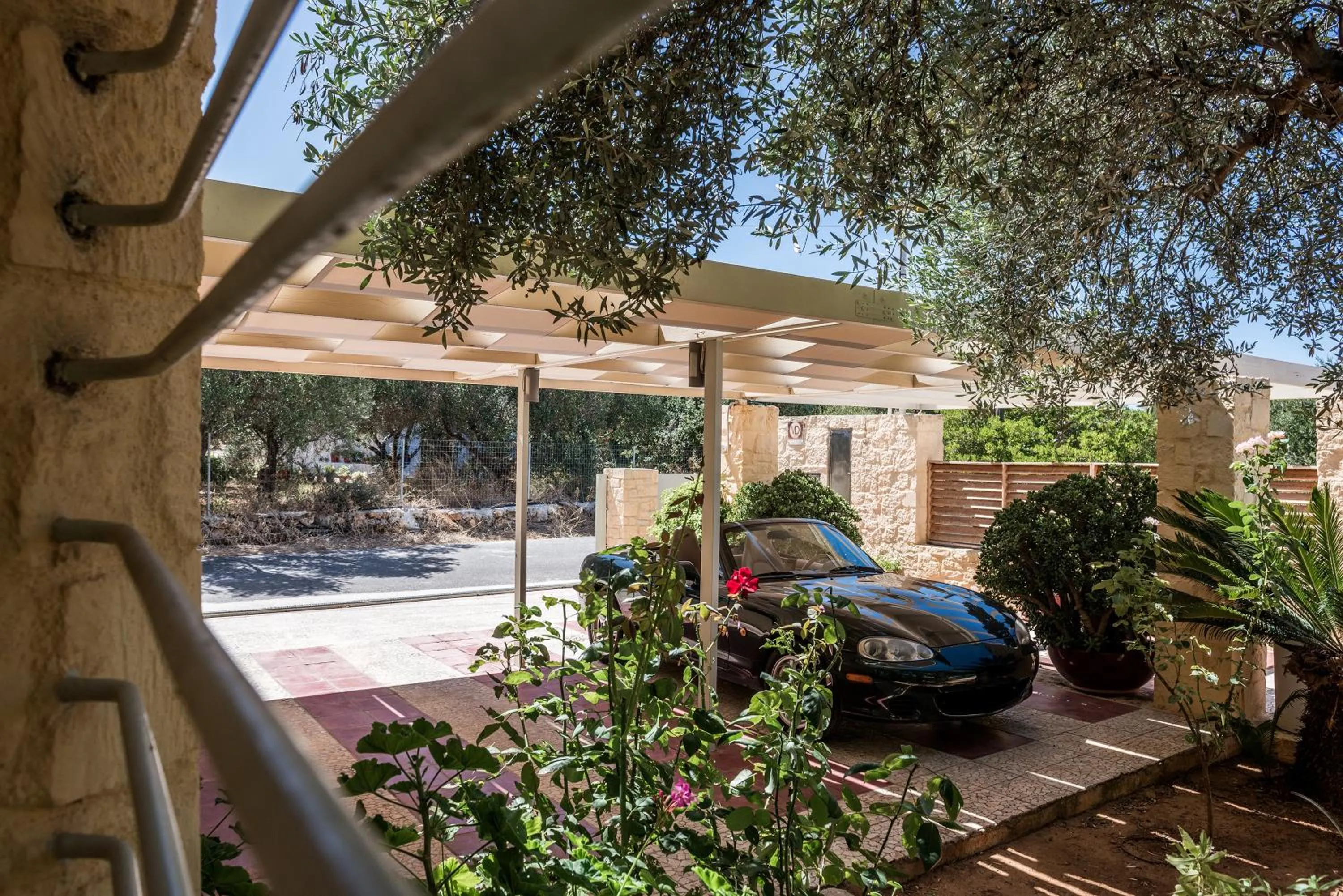 Property building in Villa Dimi