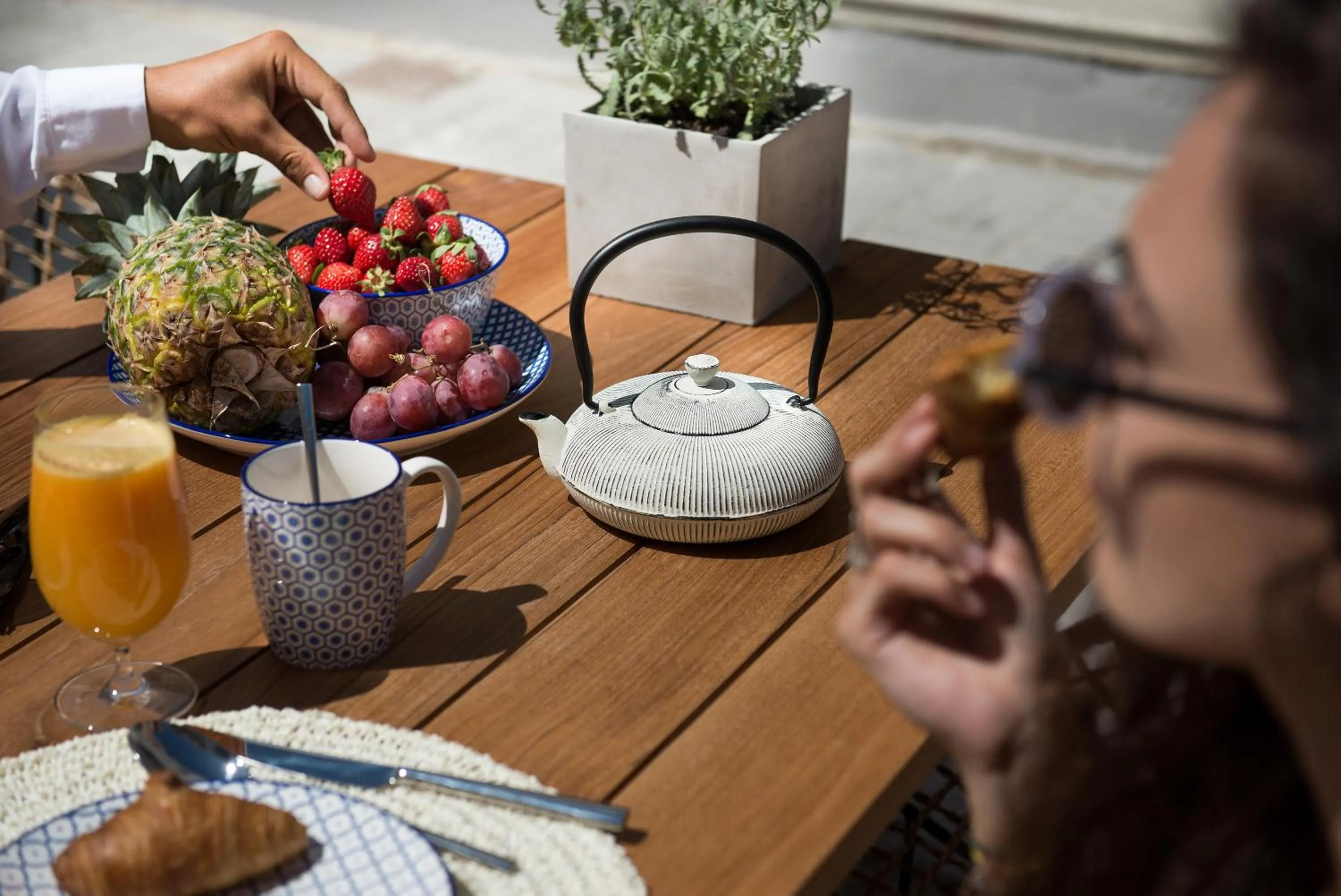 Continental breakfast in Villa Dimi
