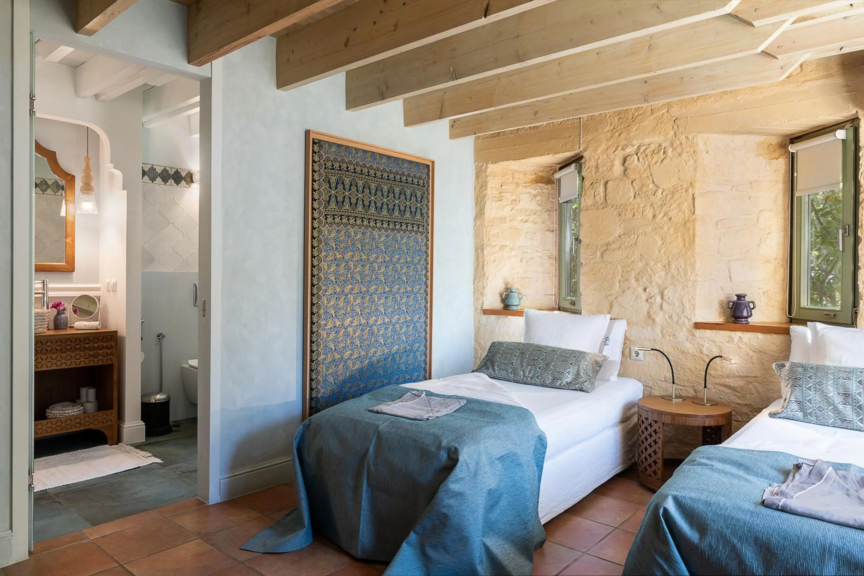 Bathroom, Bed in Villa Dimi
