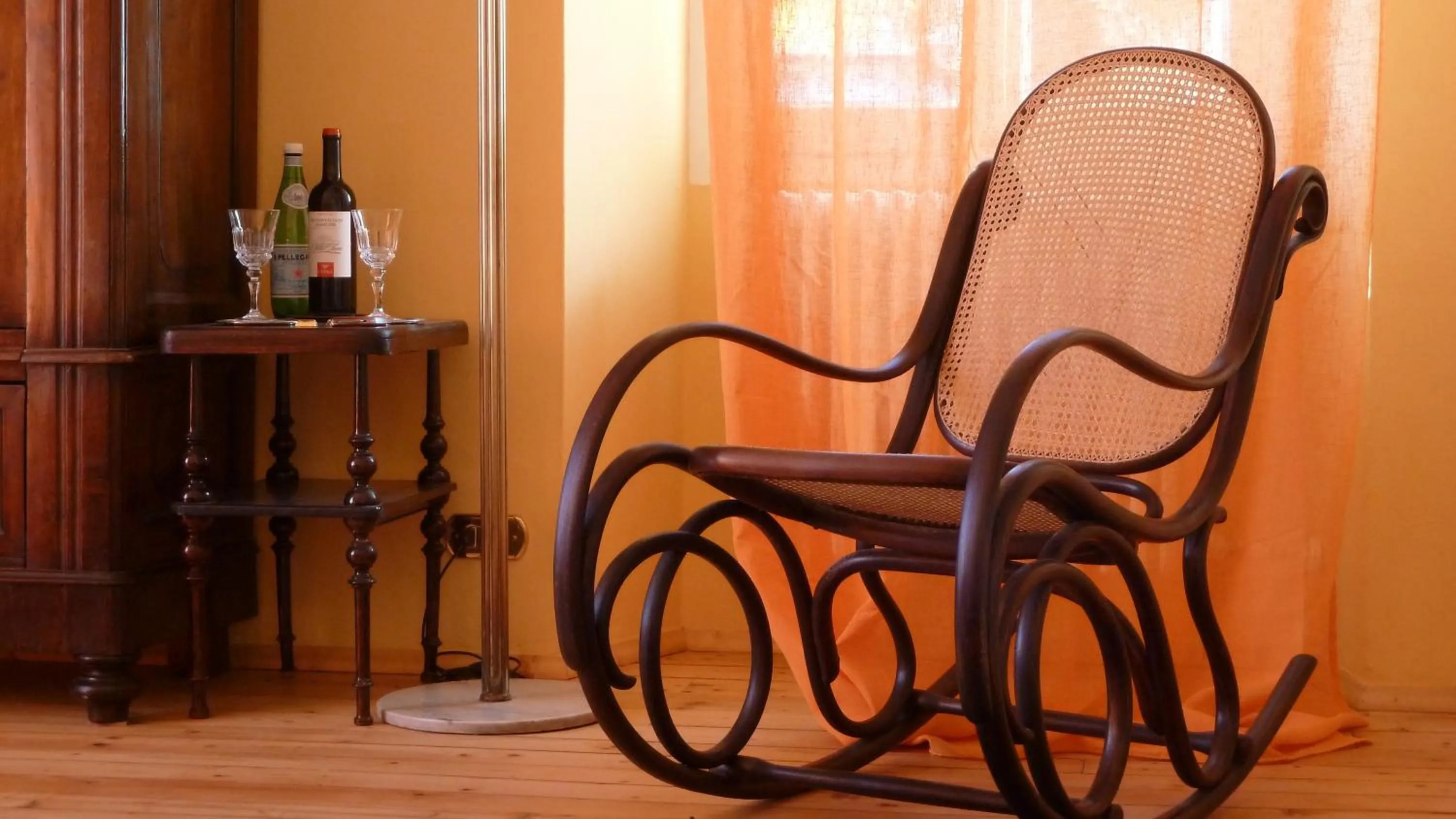 Decorative detail in B&B Casa Forster