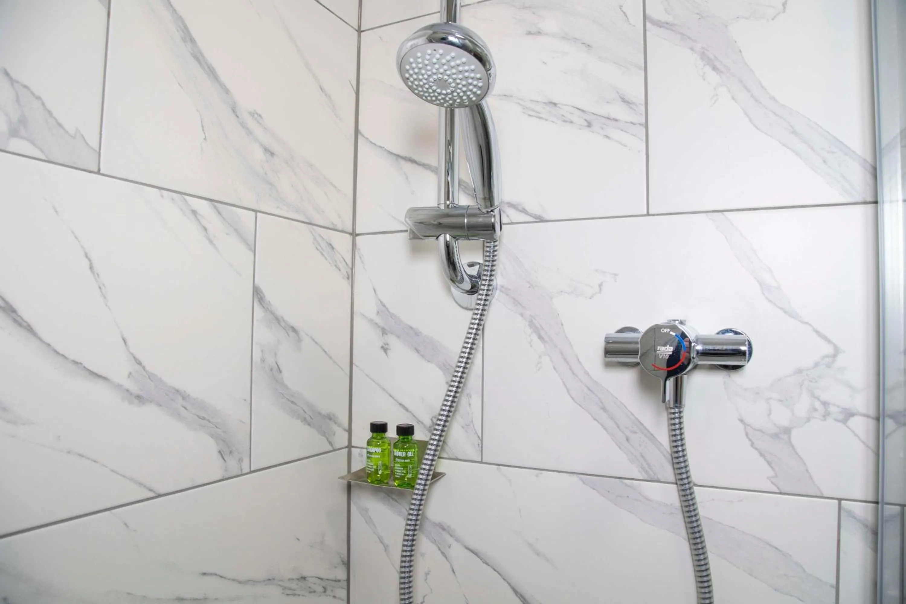 Bathroom in Best Western Manor Hotel