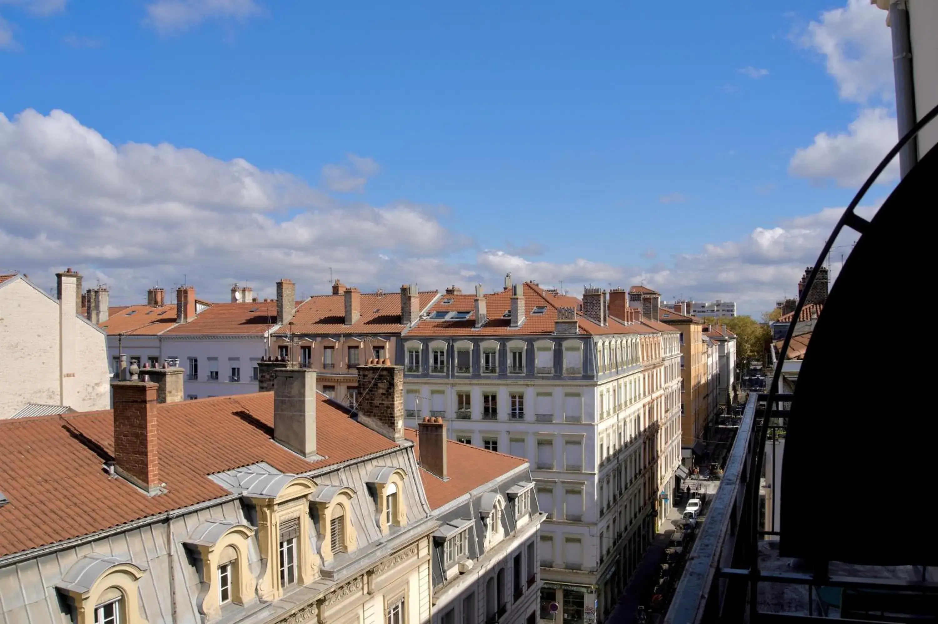 City view in OKKO Hotels Lyon Centre City view in OKKO Hotels Lyon Centre