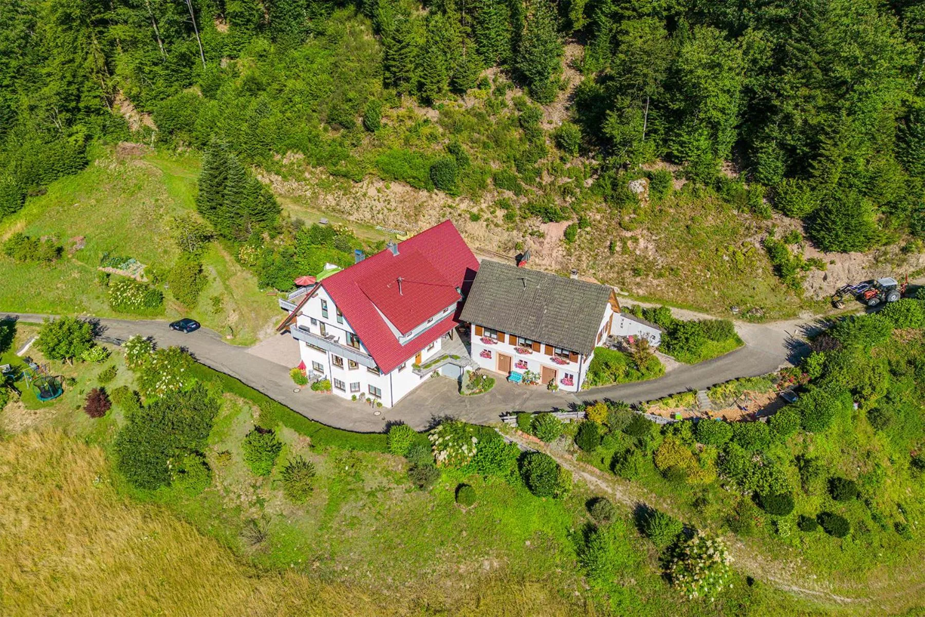 Property building in Haus Niedermättle