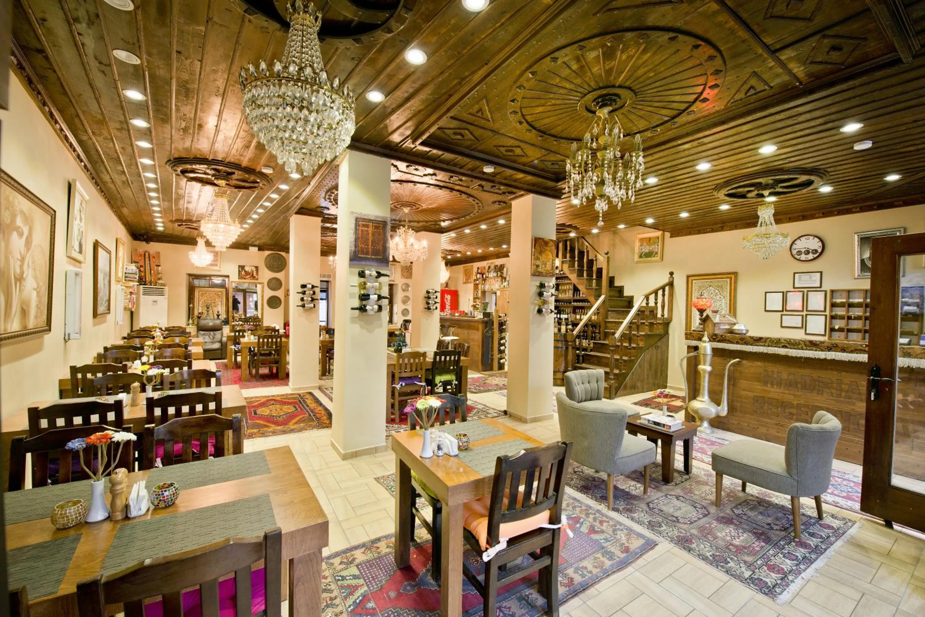 Restaurant/places to eat in Hadrian Gate Hotel