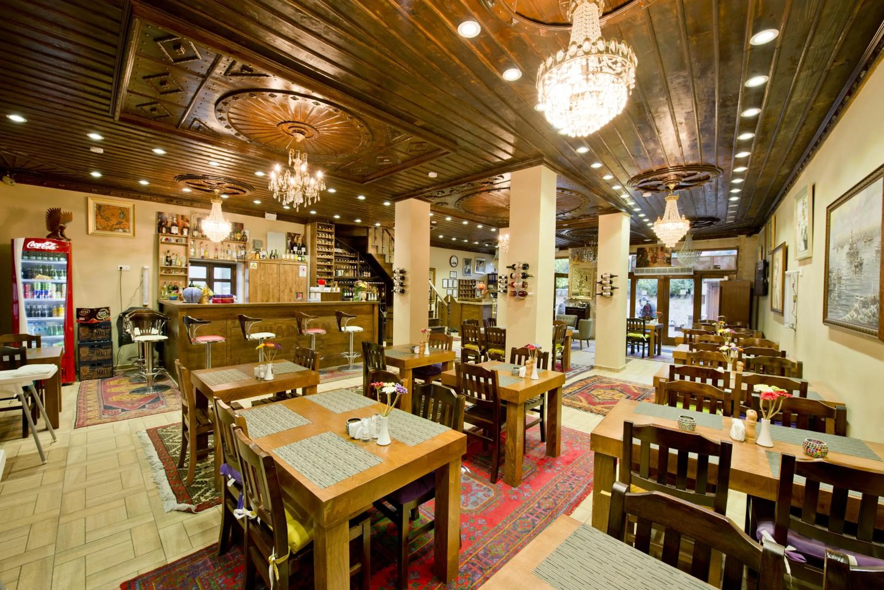 Restaurant/places to eat in Hadrian Gate Hotel