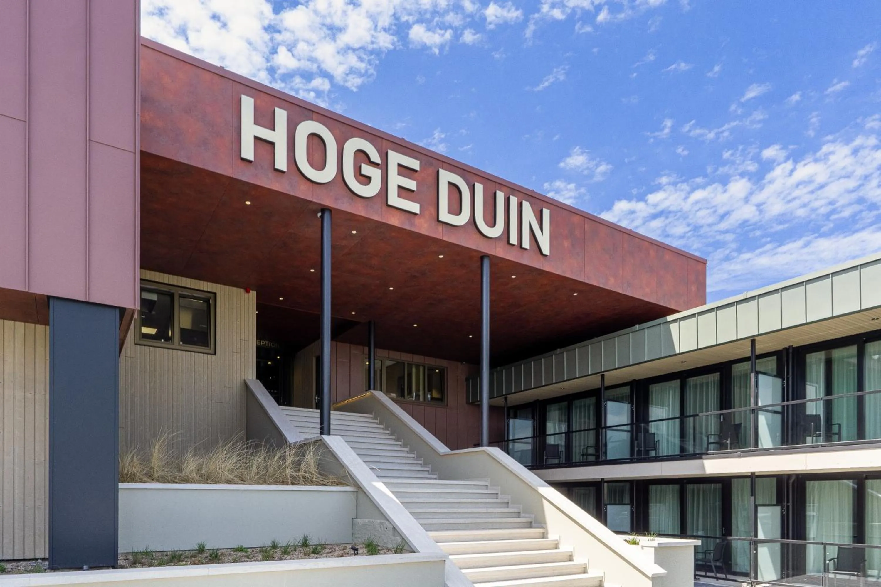 Property building in Strandhotel Het Hoge Duin