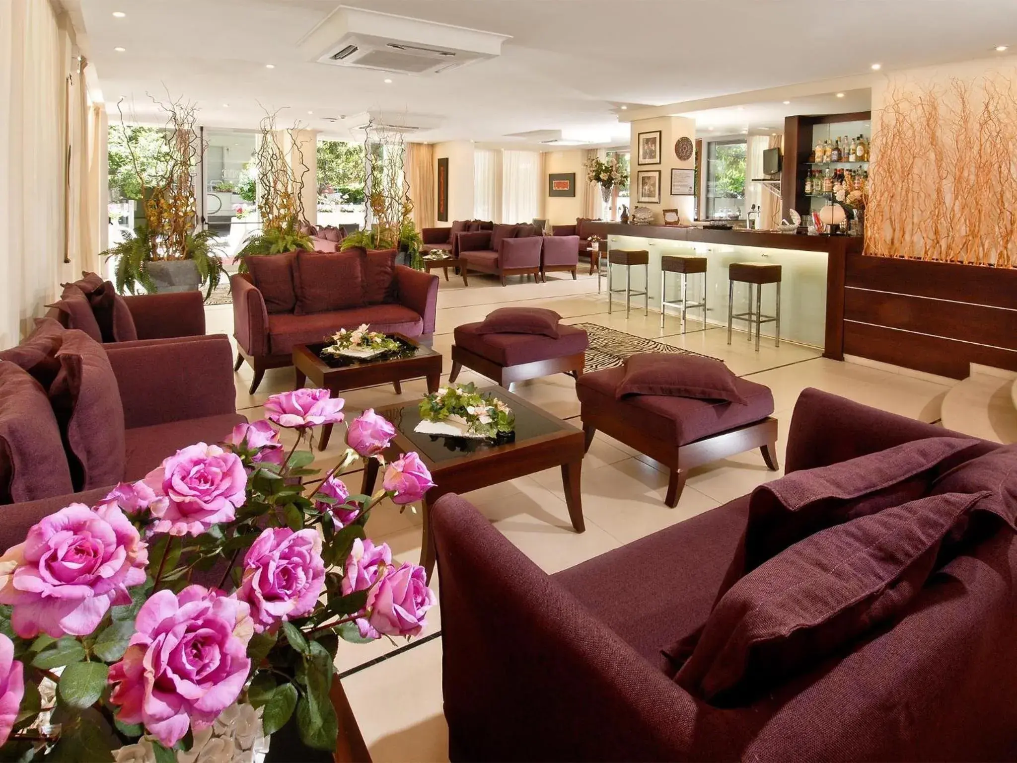 Lounge or bar in Hotel Pacific