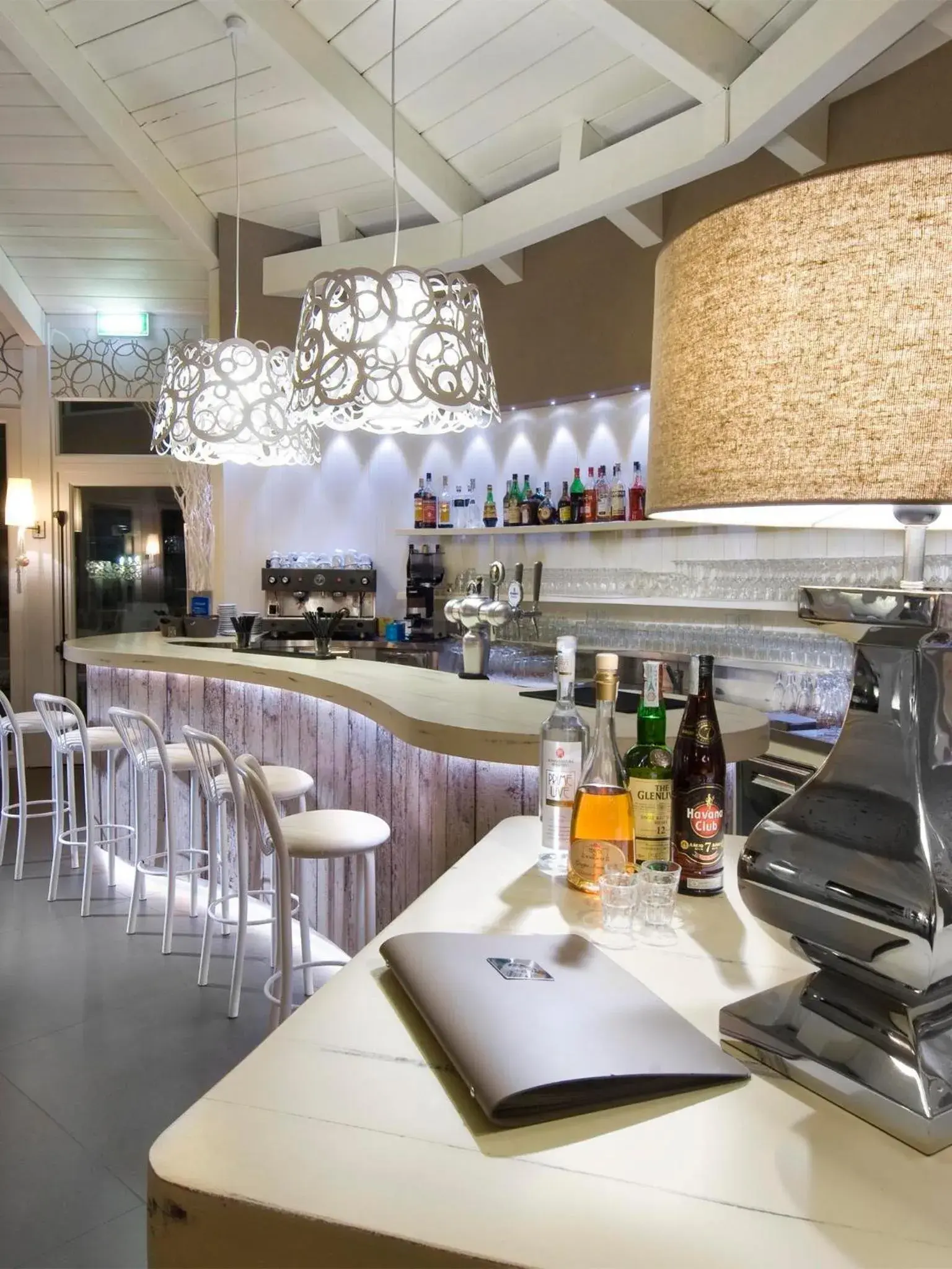 Lounge or bar, Restaurant/Places to Eat in Hotel Pacific