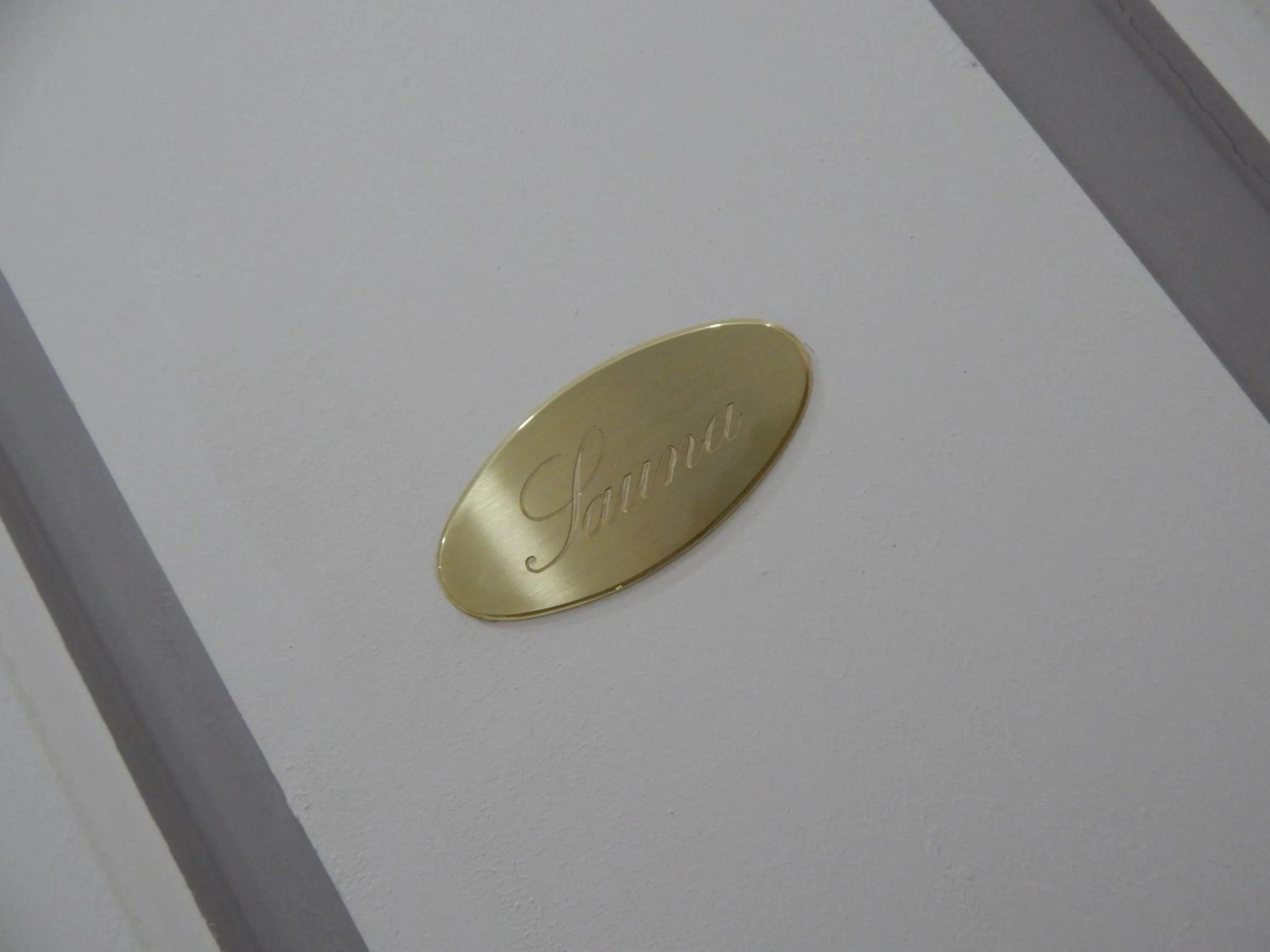 Logo/Certificate/Sign in Messina41 Hotel